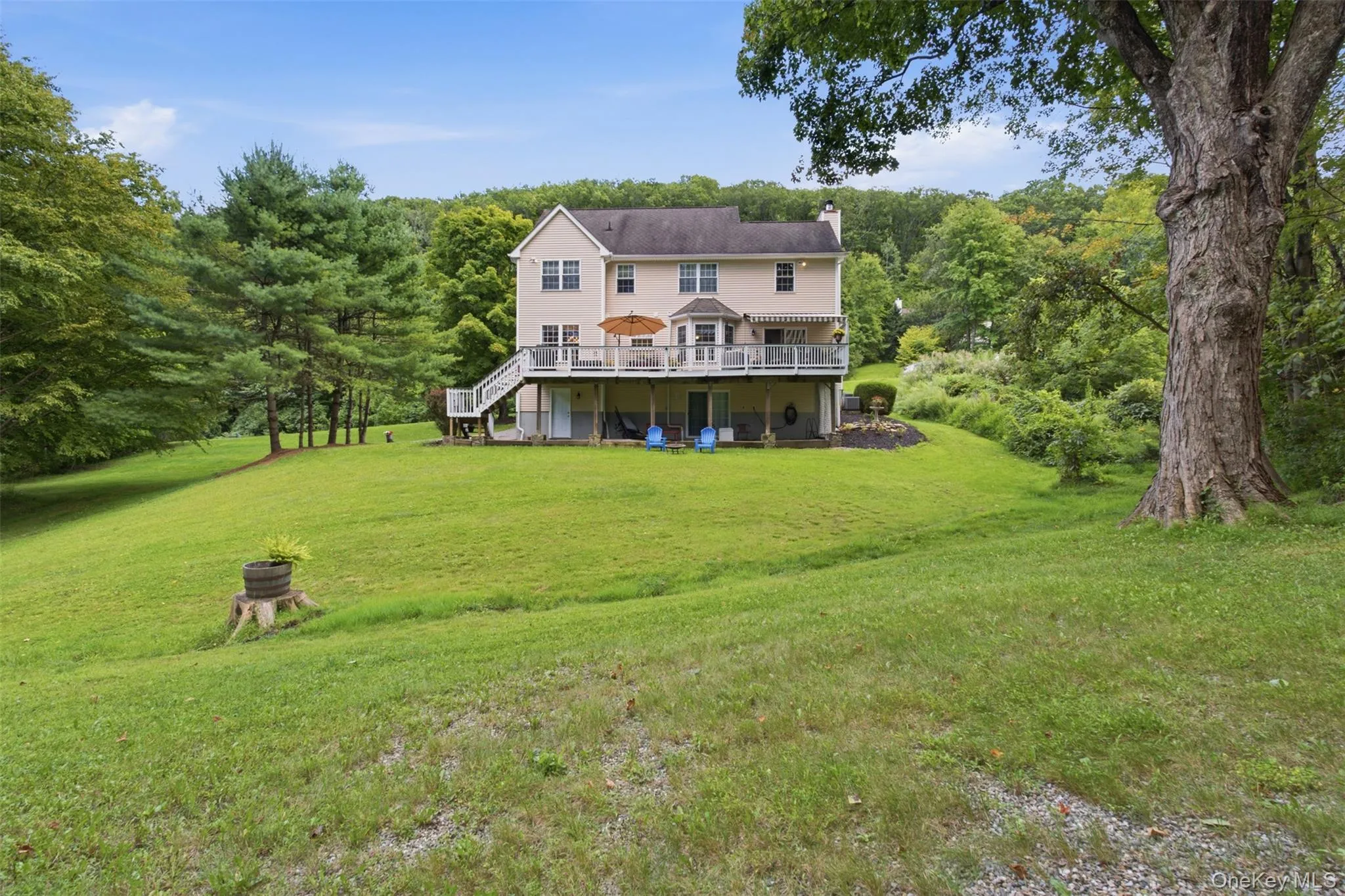 49 Millstream Court, Pawling, NY, 3 Bedrooms Bedrooms, 11 Rooms Rooms,2 BathroomsBathrooms,Residential,For Rent,Millstream,0,1046647 49 Millstream Court, Pawling, NY, 3 Bedrooms Bedrooms, 11 Rooms Rooms,2 BathroomsBathrooms,Residential,For Rent,Millstream,0,1046647