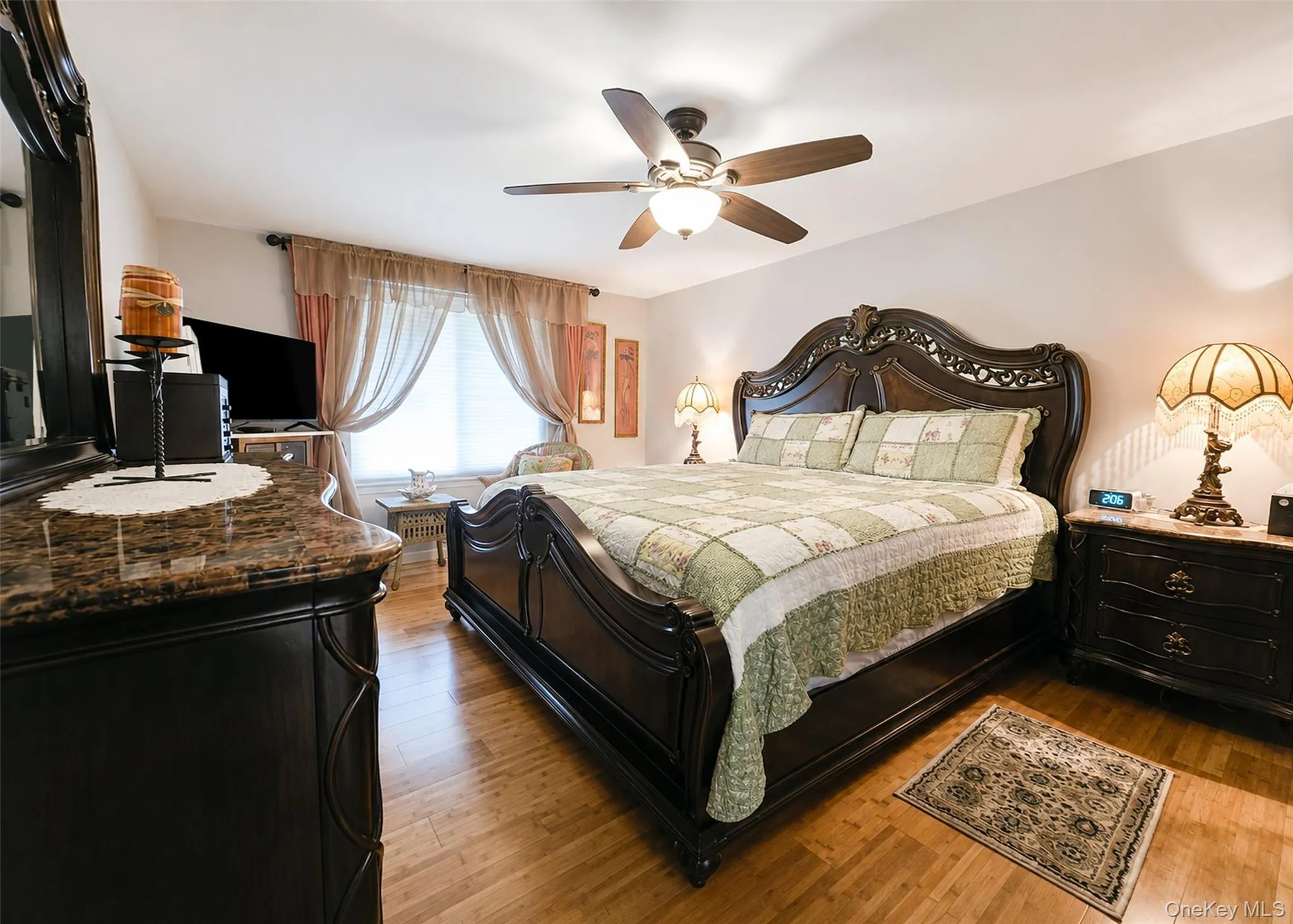 99 Skyline Drive, Brookhaven, NY, 3 Bedrooms Bedrooms, 6 Rooms Rooms,1 BathroomBathrooms,Residential,For Rent,Skyline,0,1046649 99 Skyline Drive, Brookhaven, NY, 3 Bedrooms Bedrooms, 6 Rooms Rooms,1 BathroomBathrooms,Residential,For Rent,Skyline,0,1046649