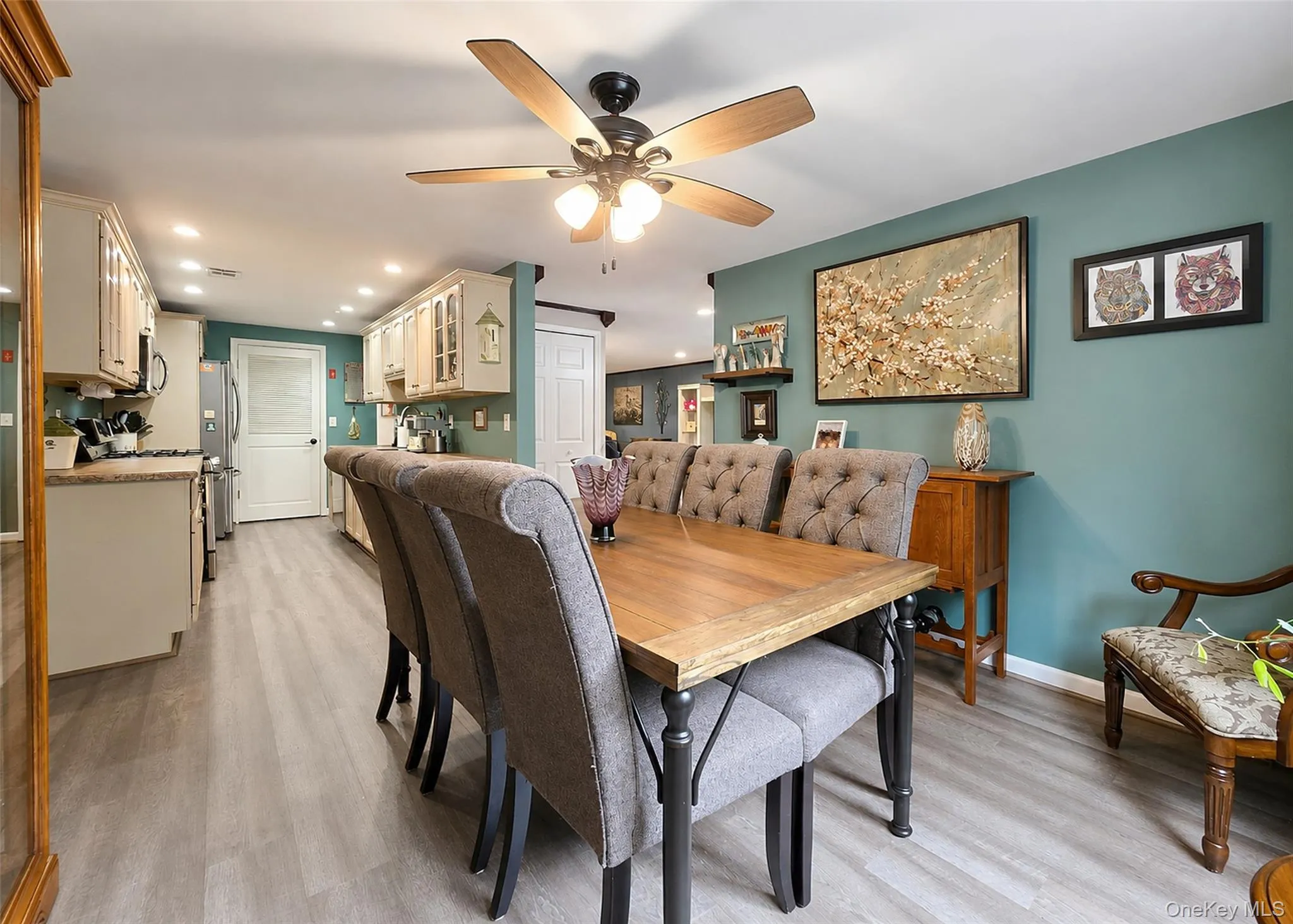 99 Skyline Drive, Brookhaven, NY, 3 Bedrooms Bedrooms, 6 Rooms Rooms,1 BathroomBathrooms,Residential,For Rent,Skyline,0,1046649 99 Skyline Drive, Brookhaven, NY, 3 Bedrooms Bedrooms, 6 Rooms Rooms,1 BathroomBathrooms,Residential,For Rent,Skyline,0,1046649