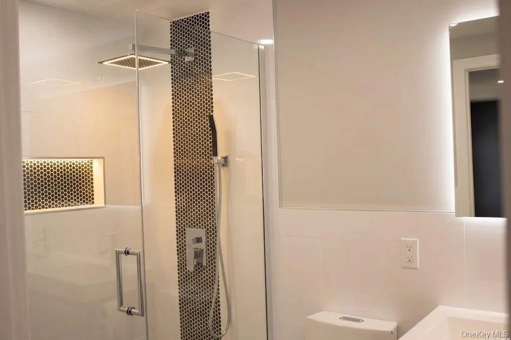 240 Lincoln Avenue, Hempstead, NY, 3 Bedrooms Bedrooms, 6 Rooms Rooms,2 BathroomsBathrooms,Residential,For Rent,Lincoln,0,1046651 240 Lincoln Avenue, Hempstead, NY, 3 Bedrooms Bedrooms, 6 Rooms Rooms,2 BathroomsBathrooms,Residential,For Rent,Lincoln,0,1046651