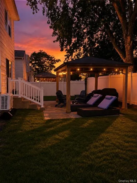240 Lincoln Avenue, Hempstead, NY, 3 Bedrooms Bedrooms, 6 Rooms Rooms,2 BathroomsBathrooms,Residential,For Rent,Lincoln,0,1046651 240 Lincoln Avenue, Hempstead, NY, 3 Bedrooms Bedrooms, 6 Rooms Rooms,2 BathroomsBathrooms,Residential,For Rent,Lincoln,0,1046651