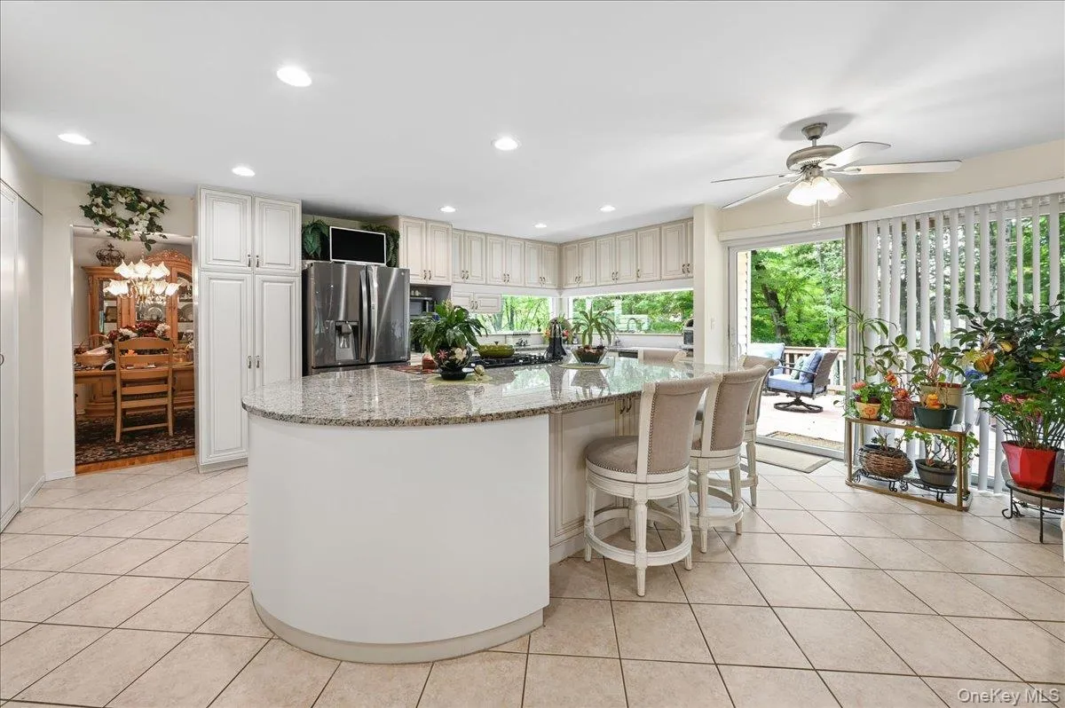 12 Berkshire Drive, Clarkstown, NY, 4 Bedrooms Bedrooms, 11 Rooms Rooms,2 BathroomsBathrooms,Residential,For Rent,Berkshire,0,1046656 12 Berkshire Drive, Clarkstown, NY, 4 Bedrooms Bedrooms, 11 Rooms Rooms,2 BathroomsBathrooms,Residential,For Rent,Berkshire,0,1046656