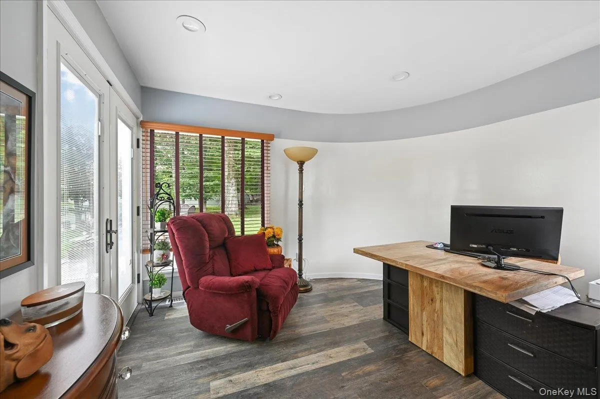 12 Berkshire Drive, Clarkstown, NY, 4 Bedrooms Bedrooms, 11 Rooms Rooms,2 BathroomsBathrooms,Residential,For Rent,Berkshire,0,1046656 12 Berkshire Drive, Clarkstown, NY, 4 Bedrooms Bedrooms, 11 Rooms Rooms,2 BathroomsBathrooms,Residential,For Rent,Berkshire,0,1046656