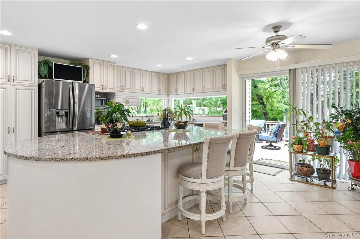 12 Berkshire Drive, Clarkstown, NY, 4 Bedrooms Bedrooms, 11 Rooms Rooms,2 BathroomsBathrooms,Residential,For Rent,Berkshire,0,1046656 12 Berkshire Drive, Clarkstown, NY, 4 Bedrooms Bedrooms, 11 Rooms Rooms,2 BathroomsBathrooms,Residential,For Rent,Berkshire,0,1046656