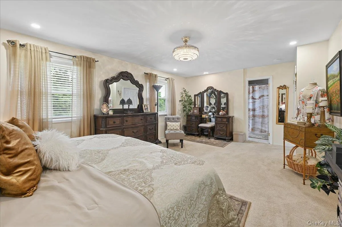 12 Berkshire Drive, Clarkstown, NY, 4 Bedrooms Bedrooms, 11 Rooms Rooms,2 BathroomsBathrooms,Residential,For Rent,Berkshire,0,1046656 12 Berkshire Drive, Clarkstown, NY, 4 Bedrooms Bedrooms, 11 Rooms Rooms,2 BathroomsBathrooms,Residential,For Rent,Berkshire,0,1046656