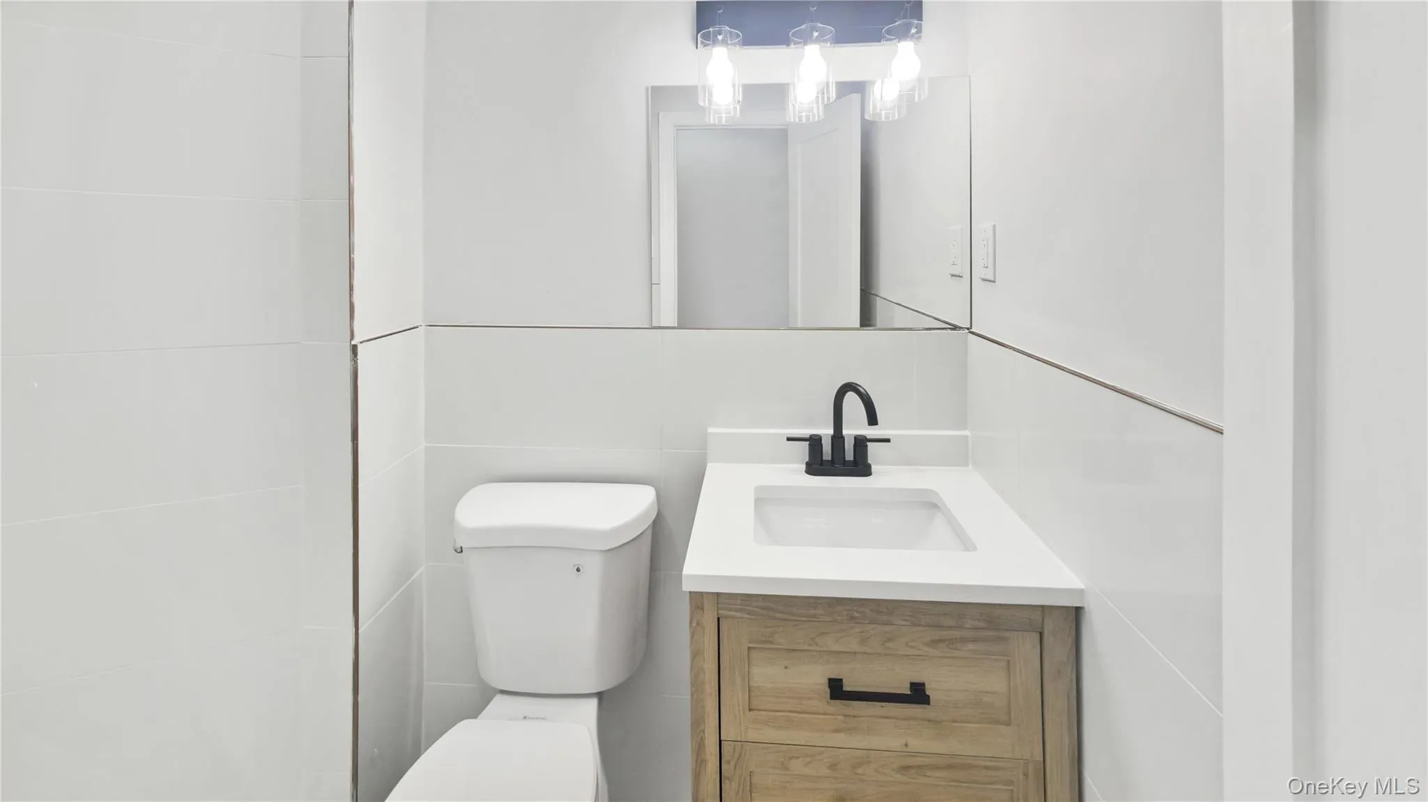 1180 Woodfield Road, Hempstead, NY, 4 Bedrooms Bedrooms, 12 Rooms Rooms,3 BathroomsBathrooms,Residential,For Rent,Woodfield,0,1046658 1180 Woodfield Road, Hempstead, NY, 4 Bedrooms Bedrooms, 12 Rooms Rooms,3 BathroomsBathrooms,Residential,For Rent,Woodfield,0,1046658
