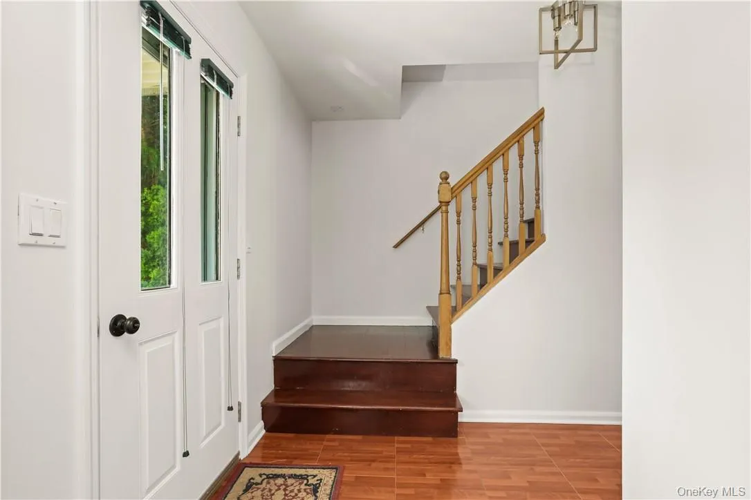 64 Greenvale Circle, White Plains, NY, 3 Bedrooms Bedrooms, 7 Rooms Rooms,2 BathroomsBathrooms,Residential Lease,For Rent,Greenvale,0,1046660 64 Greenvale Circle, White Plains, NY, 3 Bedrooms Bedrooms, 7 Rooms Rooms,2 BathroomsBathrooms,Residential Lease,For Rent,Greenvale,0,1046660