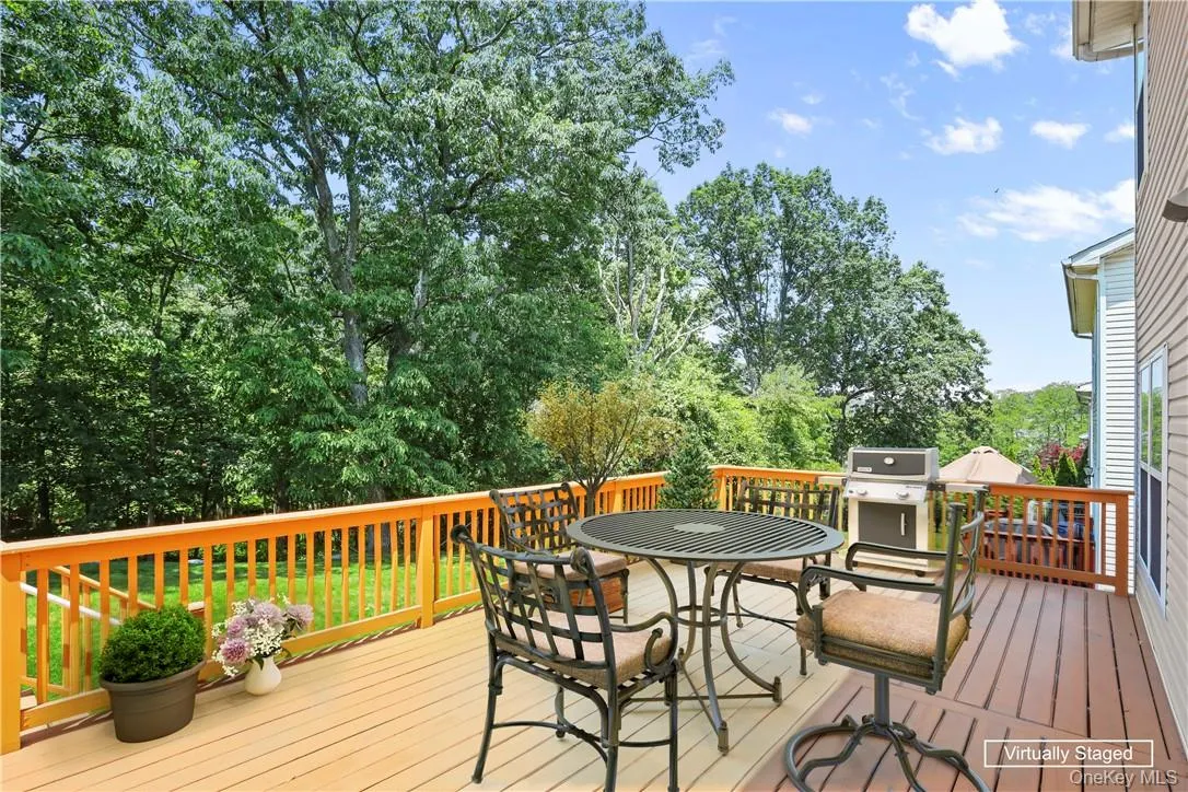 64 Greenvale Circle, White Plains, NY, 3 Bedrooms Bedrooms, 7 Rooms Rooms,2 BathroomsBathrooms,Residential Lease,For Rent,Greenvale,0,1046660 64 Greenvale Circle, White Plains, NY, 3 Bedrooms Bedrooms, 7 Rooms Rooms,2 BathroomsBathrooms,Residential Lease,For Rent,Greenvale,0,1046660