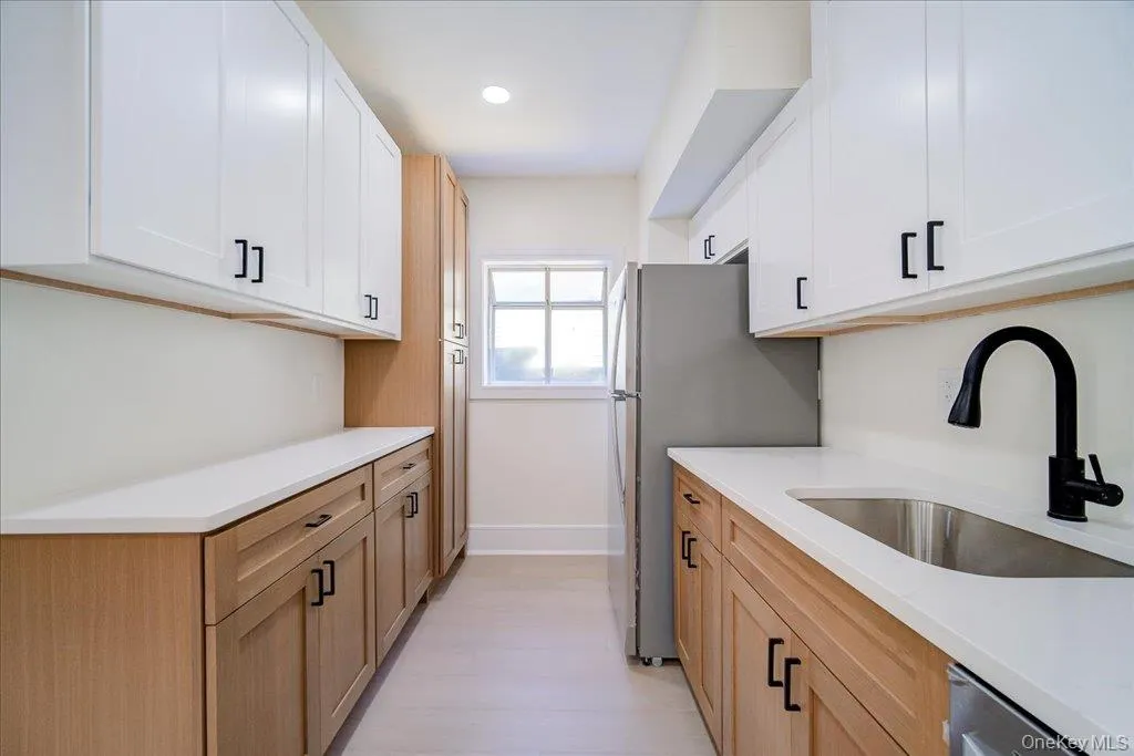 11 Maple Street, Orangetown, NY, 3 Bedrooms Bedrooms, 6 Rooms Rooms,2 BathroomsBathrooms,Residential,For Rent,Maple,0,1046661 11 Maple Street, Orangetown, NY, 3 Bedrooms Bedrooms, 6 Rooms Rooms,2 BathroomsBathrooms,Residential,For Rent,Maple,0,1046661