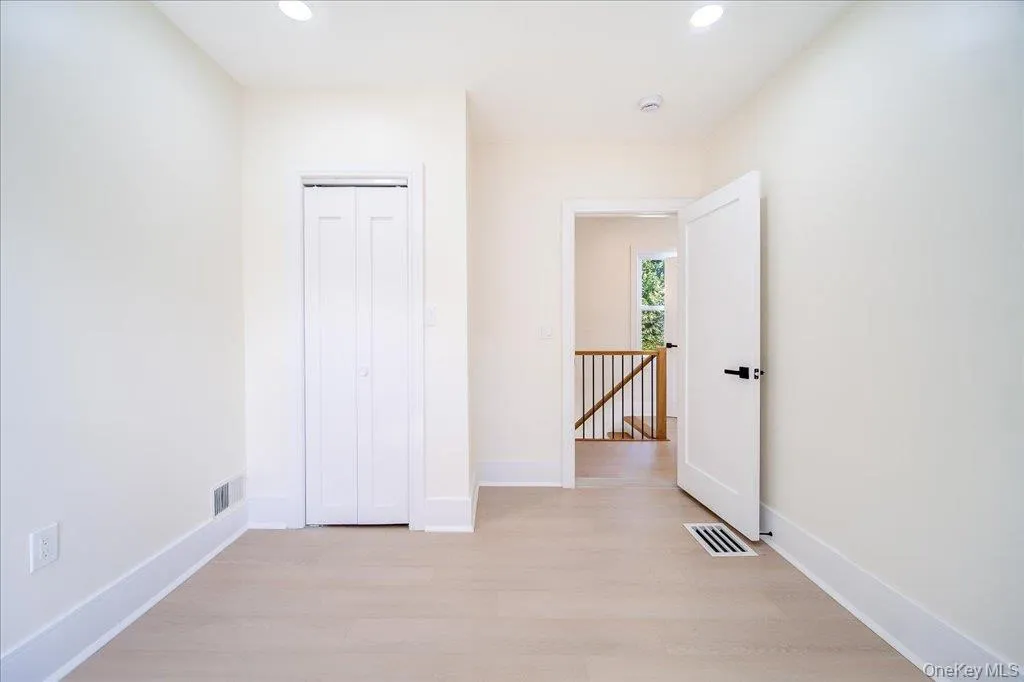 11 Maple Street, Orangetown, NY, 3 Bedrooms Bedrooms, 6 Rooms Rooms,2 BathroomsBathrooms,Residential,For Rent,Maple,0,1046661 11 Maple Street, Orangetown, NY, 3 Bedrooms Bedrooms, 6 Rooms Rooms,2 BathroomsBathrooms,Residential,For Rent,Maple,0,1046661