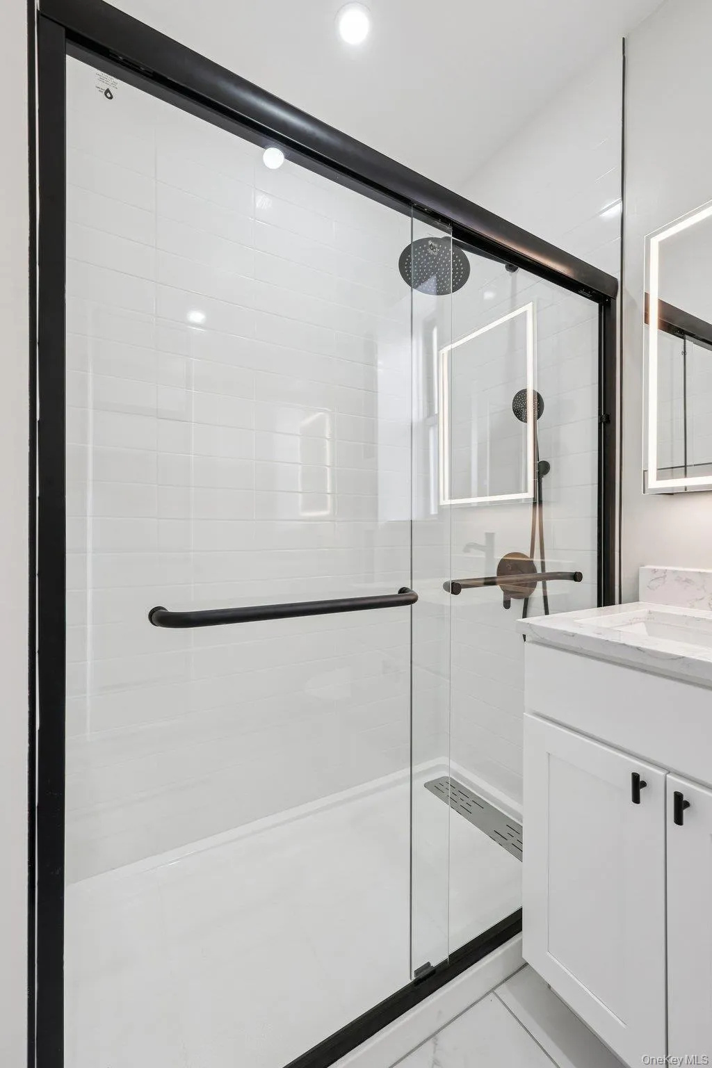 1 Bronxville Road, Yonkers, NY, 1 Bedroom Bedrooms, 3 Rooms Rooms,1 BathroomBathrooms,Residential,For Rent,Bronxville,0,1046669 1 Bronxville Road, Yonkers, NY, 1 Bedroom Bedrooms, 3 Rooms Rooms,1 BathroomBathrooms,Residential,For Rent,Bronxville,0,1046669