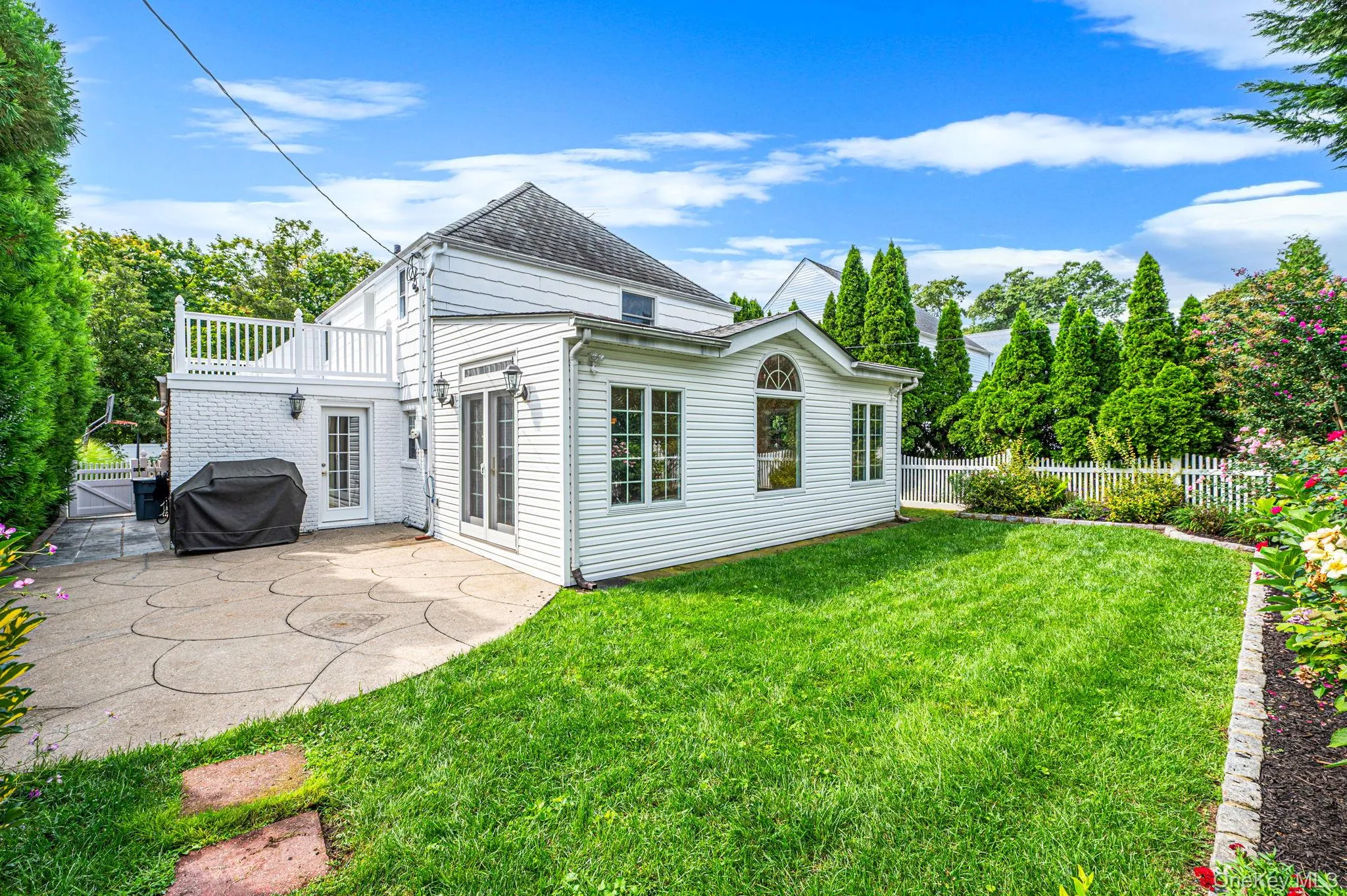 7 Highmeadow Road, North Hempstead, NY, 3 Bedrooms Bedrooms, 6 Rooms Rooms,1 BathroomBathrooms,Residential,For Rent,Highmeadow,0,1046670 7 Highmeadow Road, North Hempstead, NY, 3 Bedrooms Bedrooms, 6 Rooms Rooms,1 BathroomBathrooms,Residential,For Rent,Highmeadow,0,1046670