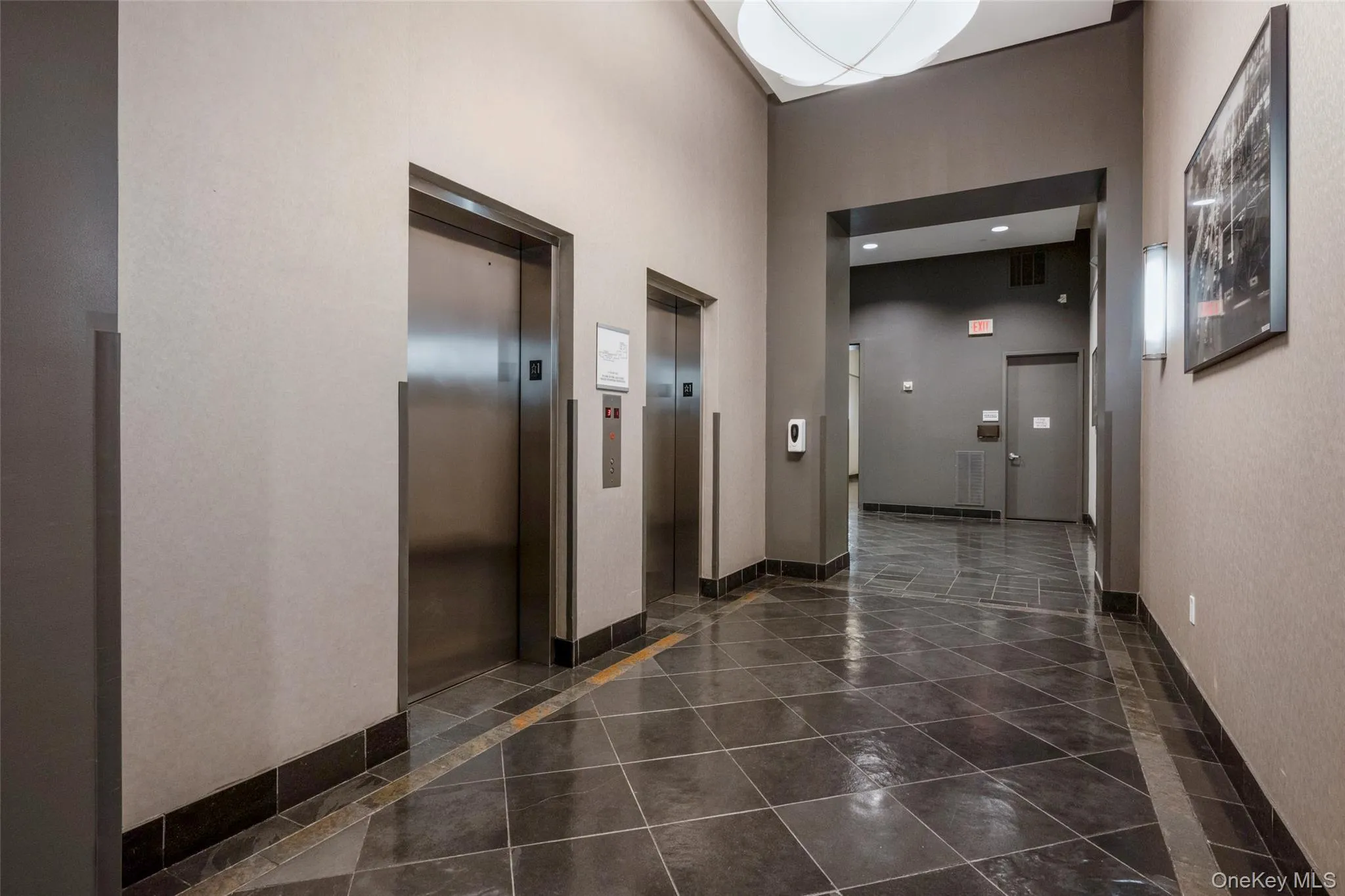 25 Leroy Place, New Rochelle, NY, 1 Bedroom Bedrooms, 3 Rooms Rooms,2 BathroomsBathrooms,Residential Lease,For Rent,Leroy,0,1046671 25 Leroy Place, New Rochelle, NY, 1 Bedroom Bedrooms, 3 Rooms Rooms,2 BathroomsBathrooms,Residential Lease,For Rent,Leroy,0,1046671
