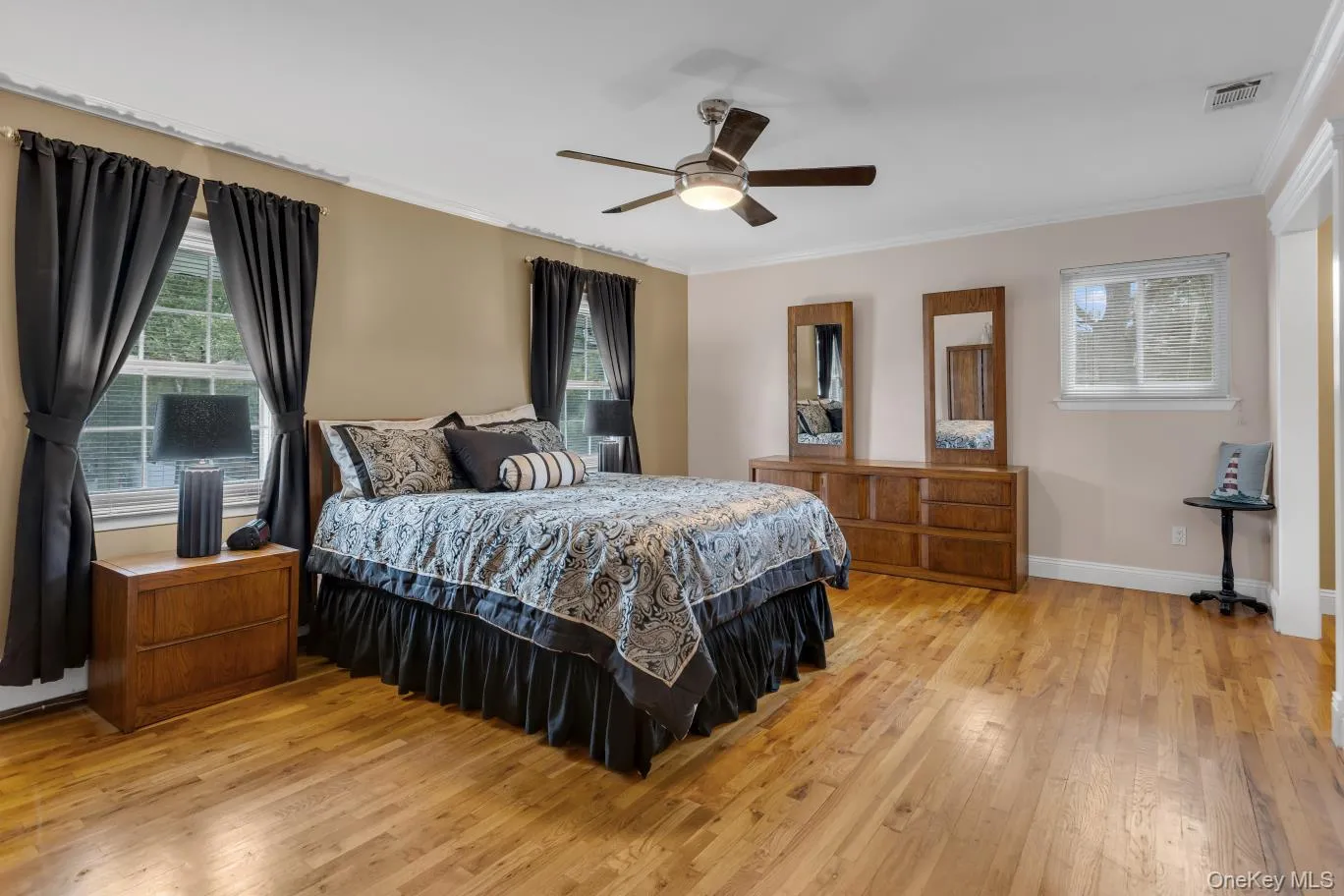 2 Cori Lane, Huntington, NY, 4 Bedrooms Bedrooms, 9 Rooms Rooms,2 BathroomsBathrooms,Residential,For Rent,Cori,0,1046672 2 Cori Lane, Huntington, NY, 4 Bedrooms Bedrooms, 9 Rooms Rooms,2 BathroomsBathrooms,Residential,For Rent,Cori,0,1046672