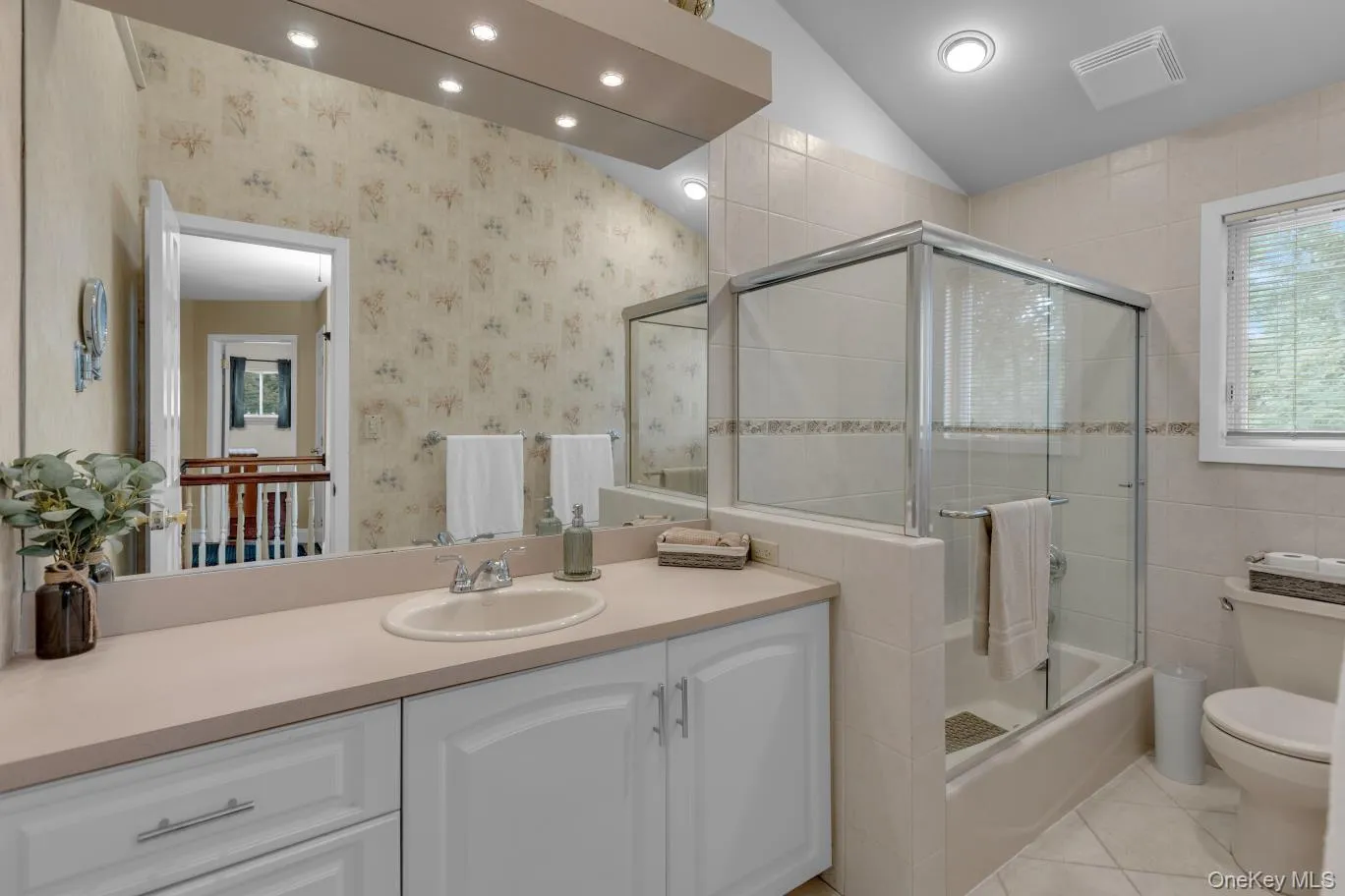 2 Cori Lane, Huntington, NY, 4 Bedrooms Bedrooms, 9 Rooms Rooms,2 BathroomsBathrooms,Residential,For Rent,Cori,0,1046672 2 Cori Lane, Huntington, NY, 4 Bedrooms Bedrooms, 9 Rooms Rooms,2 BathroomsBathrooms,Residential,For Rent,Cori,0,1046672