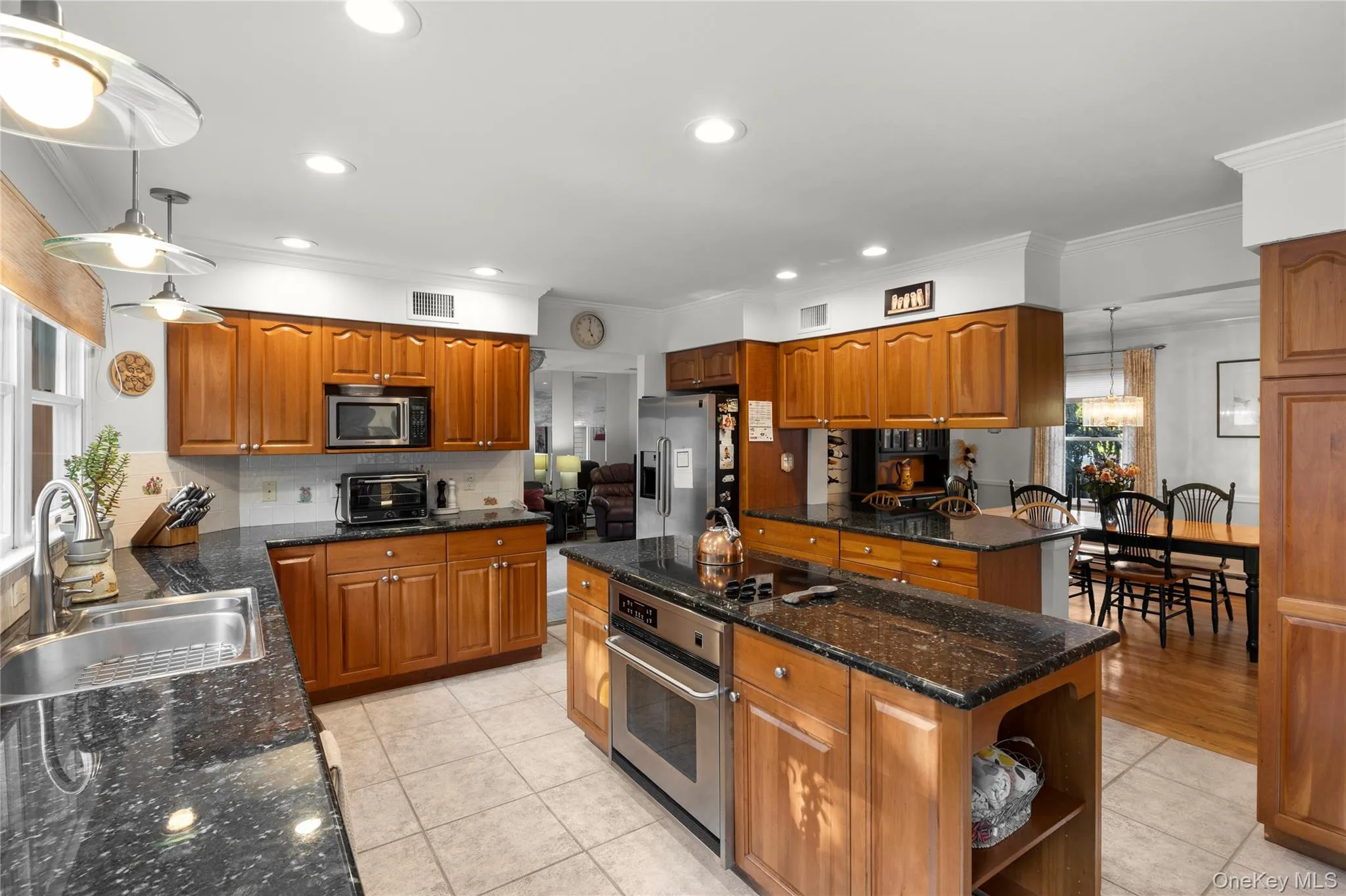 10 Redbridge Court, Brookhaven, NY, 4 Bedrooms Bedrooms, 16 Rooms Rooms,2 BathroomsBathrooms,Residential,For Rent,Redbridge,0,1046673 10 Redbridge Court, Brookhaven, NY, 4 Bedrooms Bedrooms, 16 Rooms Rooms,2 BathroomsBathrooms,Residential,For Rent,Redbridge,0,1046673