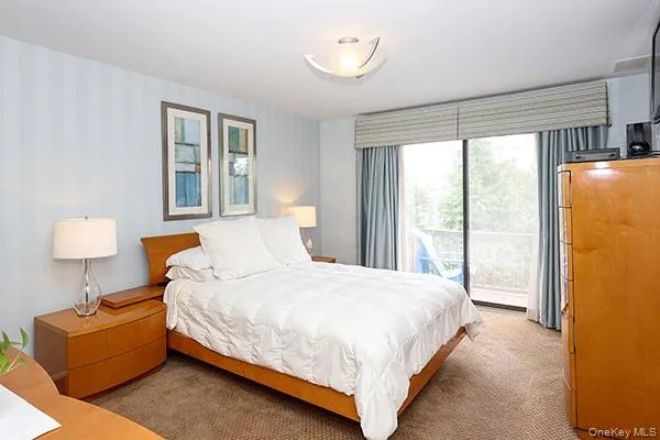 11 Stanford Court, Hempstead, NY, 2 Bedrooms Bedrooms, 5 Rooms Rooms,2 BathroomsBathrooms,Residential,For Rent,Stanford,0,1046675 11 Stanford Court, Hempstead, NY, 2 Bedrooms Bedrooms, 5 Rooms Rooms,2 BathroomsBathrooms,Residential,For Rent,Stanford,0,1046675