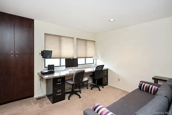 11 Stanford Court, Hempstead, NY, 2 Bedrooms Bedrooms, 5 Rooms Rooms,2 BathroomsBathrooms,Residential,For Rent,Stanford,0,1046675 11 Stanford Court, Hempstead, NY, 2 Bedrooms Bedrooms, 5 Rooms Rooms,2 BathroomsBathrooms,Residential,For Rent,Stanford,0,1046675