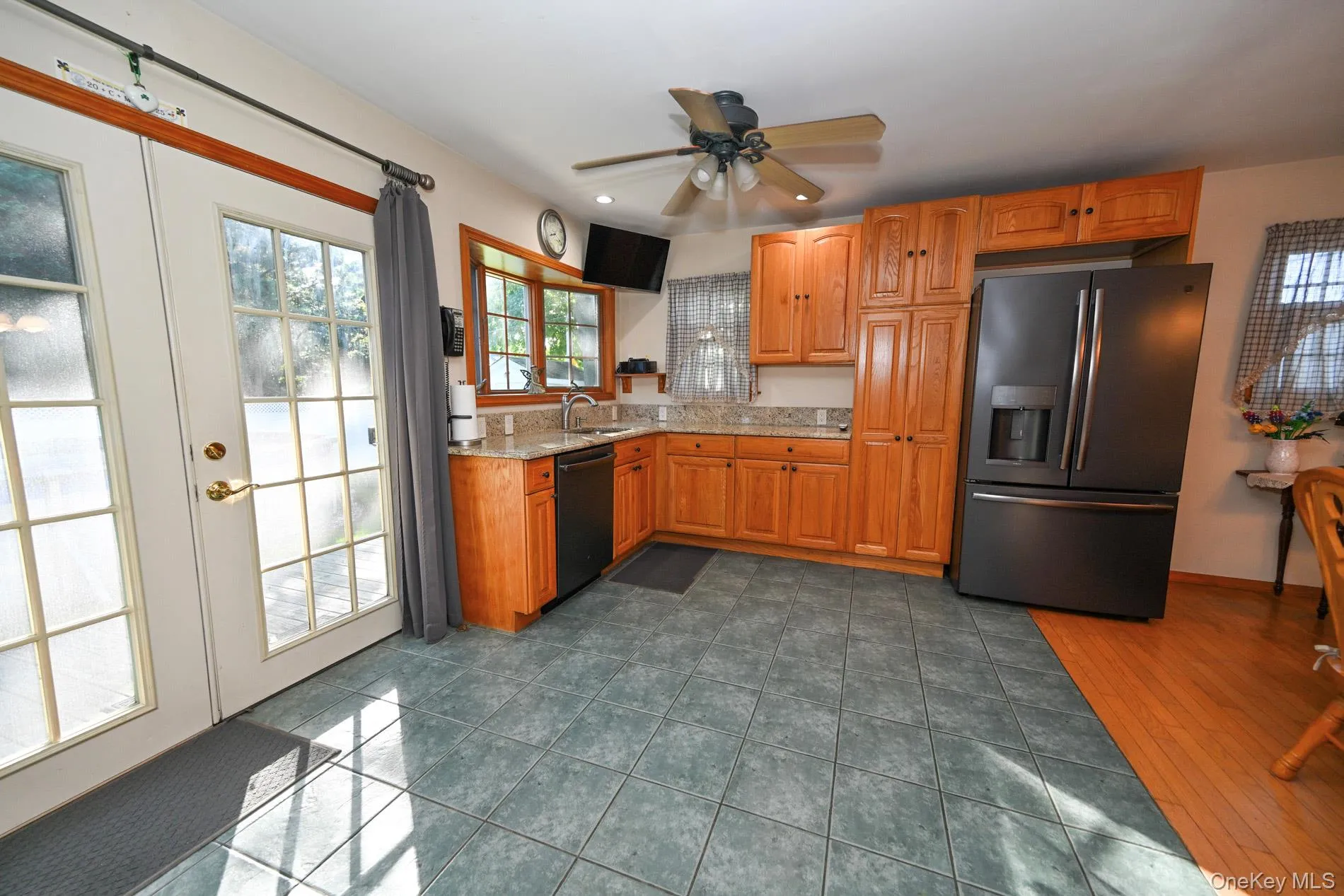 2297 Girard Place, Hempstead, NY, 4 Bedrooms Bedrooms, 8 Rooms Rooms,1 BathroomBathrooms,Residential,For Rent,Girard,0,1046677 2297 Girard Place, Hempstead, NY, 4 Bedrooms Bedrooms, 8 Rooms Rooms,1 BathroomBathrooms,Residential,For Rent,Girard,0,1046677