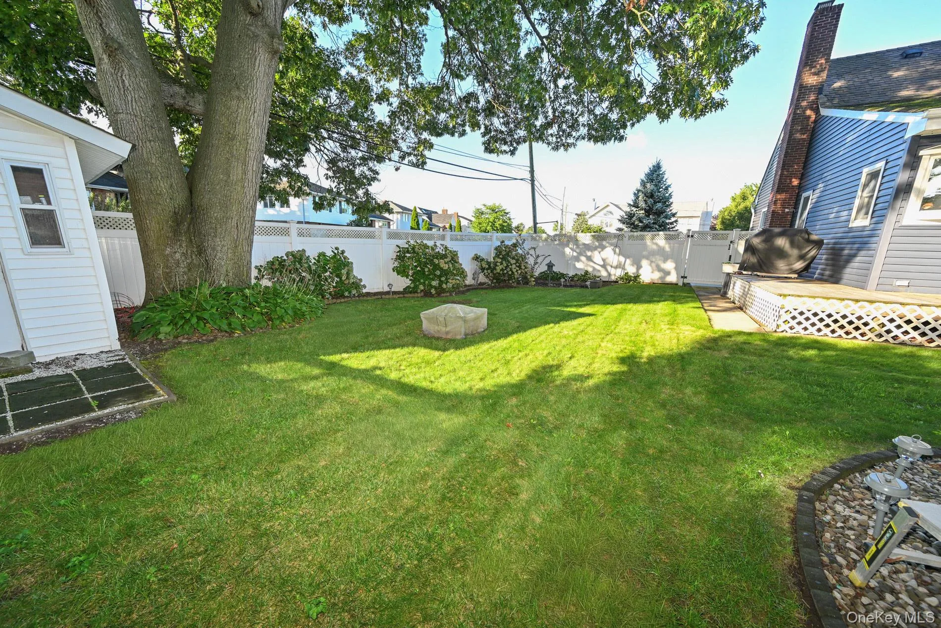 2297 Girard Place, Hempstead, NY, 4 Bedrooms Bedrooms, 8 Rooms Rooms,1 BathroomBathrooms,Residential,For Rent,Girard,0,1046677 2297 Girard Place, Hempstead, NY, 4 Bedrooms Bedrooms, 8 Rooms Rooms,1 BathroomBathrooms,Residential,For Rent,Girard,0,1046677