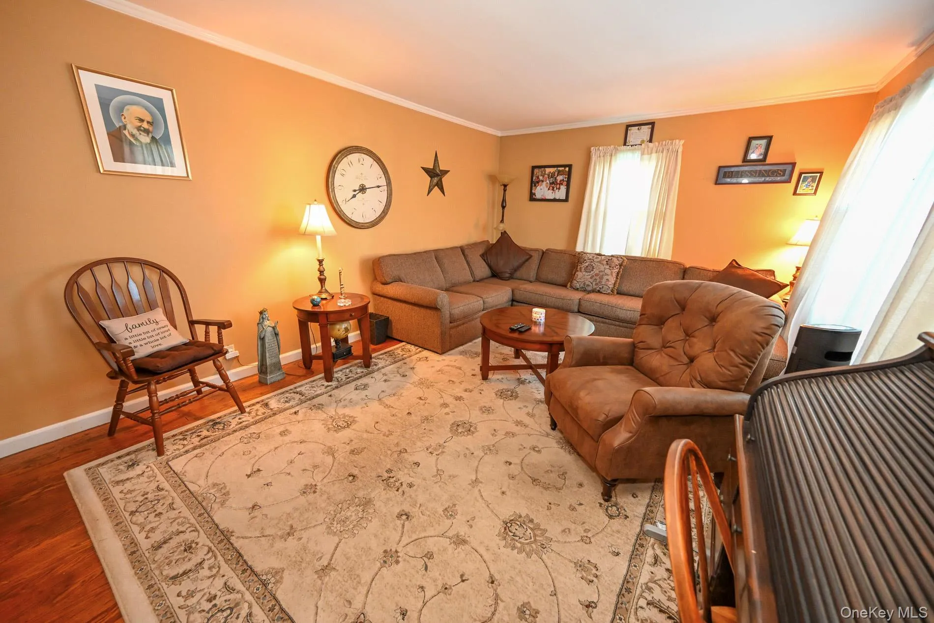 2297 Girard Place, Hempstead, NY, 4 Bedrooms Bedrooms, 8 Rooms Rooms,1 BathroomBathrooms,Residential,For Rent,Girard,0,1046677 2297 Girard Place, Hempstead, NY, 4 Bedrooms Bedrooms, 8 Rooms Rooms,1 BathroomBathrooms,Residential,For Rent,Girard,0,1046677
