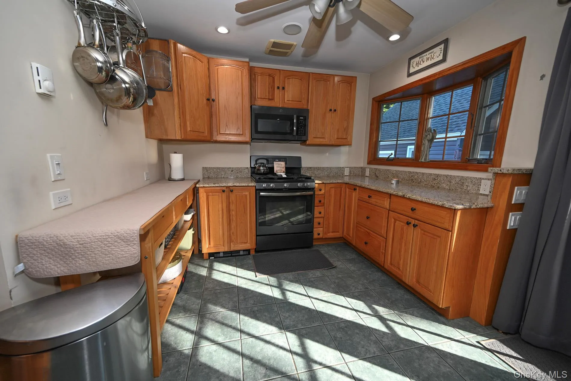 2297 Girard Place, Hempstead, NY, 4 Bedrooms Bedrooms, 8 Rooms Rooms,1 BathroomBathrooms,Residential,For Rent,Girard,0,1046677 2297 Girard Place, Hempstead, NY, 4 Bedrooms Bedrooms, 8 Rooms Rooms,1 BathroomBathrooms,Residential,For Rent,Girard,0,1046677