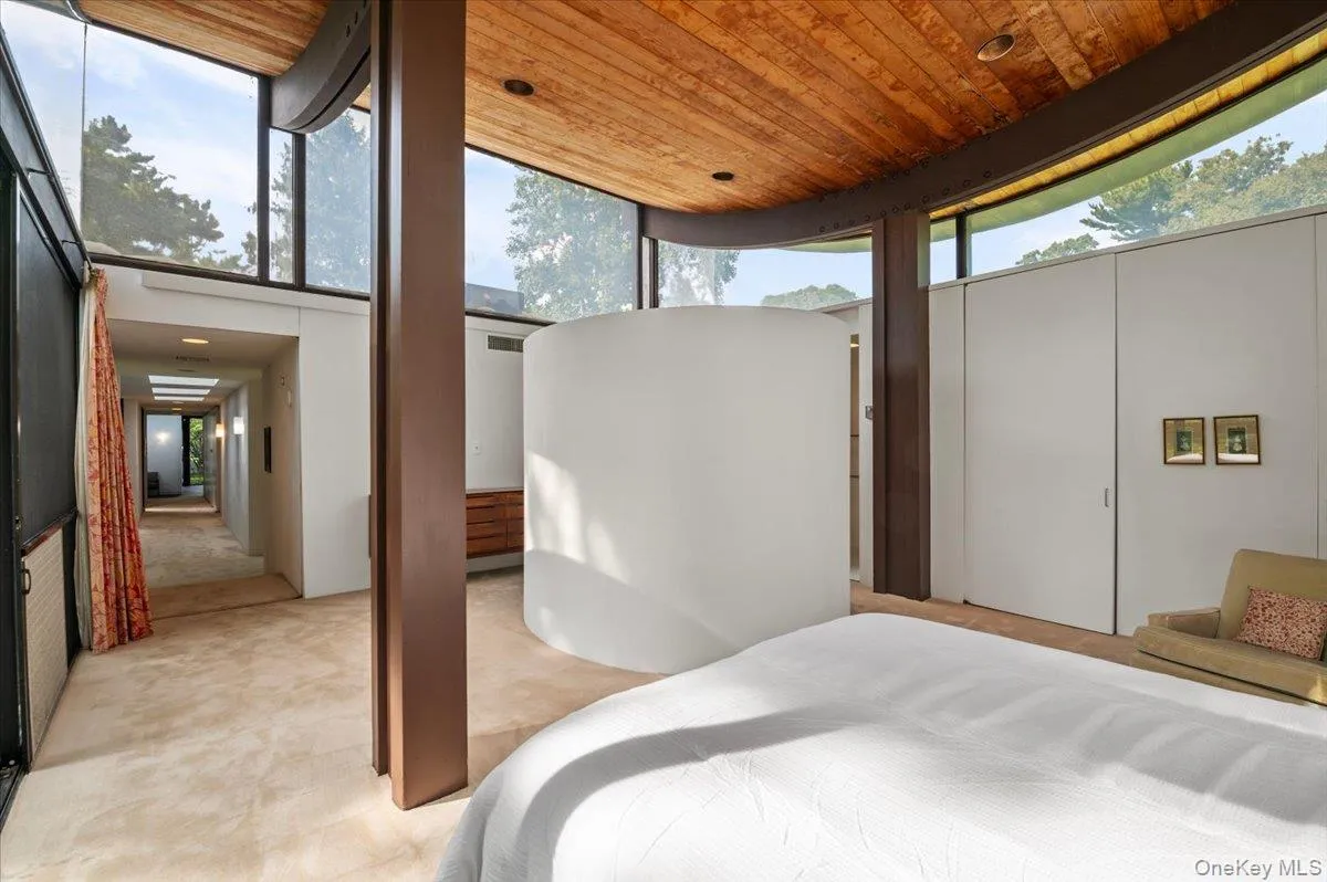 347 Duck Pond Road, Oyster Bay, NY, 4 Bedrooms Bedrooms, 9 Rooms Rooms,3 BathroomsBathrooms,Residential,For Rent,Duck Pond,0,1046678 347 Duck Pond Road, Oyster Bay, NY, 4 Bedrooms Bedrooms, 9 Rooms Rooms,3 BathroomsBathrooms,Residential,For Rent,Duck Pond,0,1046678