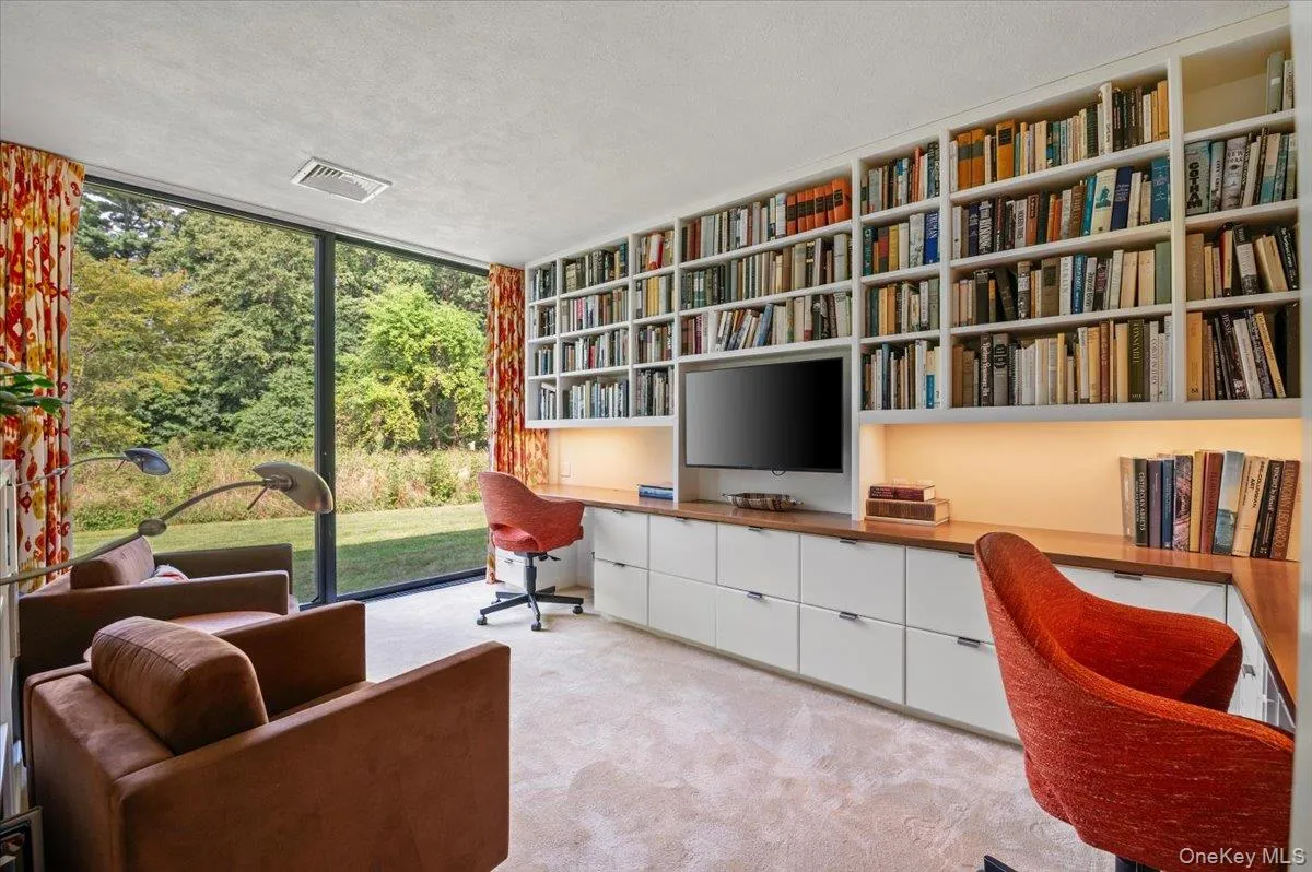 347 Duck Pond Road, Oyster Bay, NY, 4 Bedrooms Bedrooms, 9 Rooms Rooms,3 BathroomsBathrooms,Residential,For Rent,Duck Pond,0,1046678 347 Duck Pond Road, Oyster Bay, NY, 4 Bedrooms Bedrooms, 9 Rooms Rooms,3 BathroomsBathrooms,Residential,For Rent,Duck Pond,0,1046678