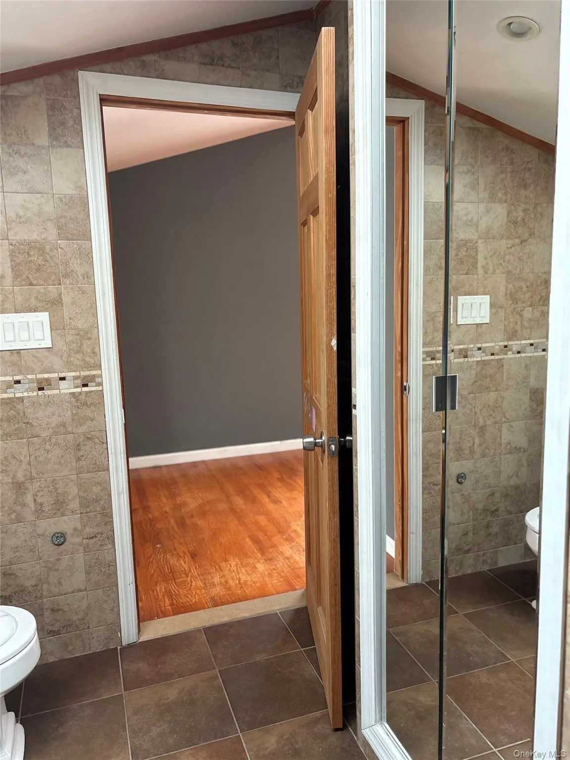 2907 119th Street, New York, NY, 2 Bedrooms Bedrooms, 5 Rooms Rooms,2 BathroomsBathrooms,Residential Lease,For Rent,119th,0,1046683 2907 119th Street, New York, NY, 2 Bedrooms Bedrooms, 5 Rooms Rooms,2 BathroomsBathrooms,Residential Lease,For Rent,119th,0,1046683