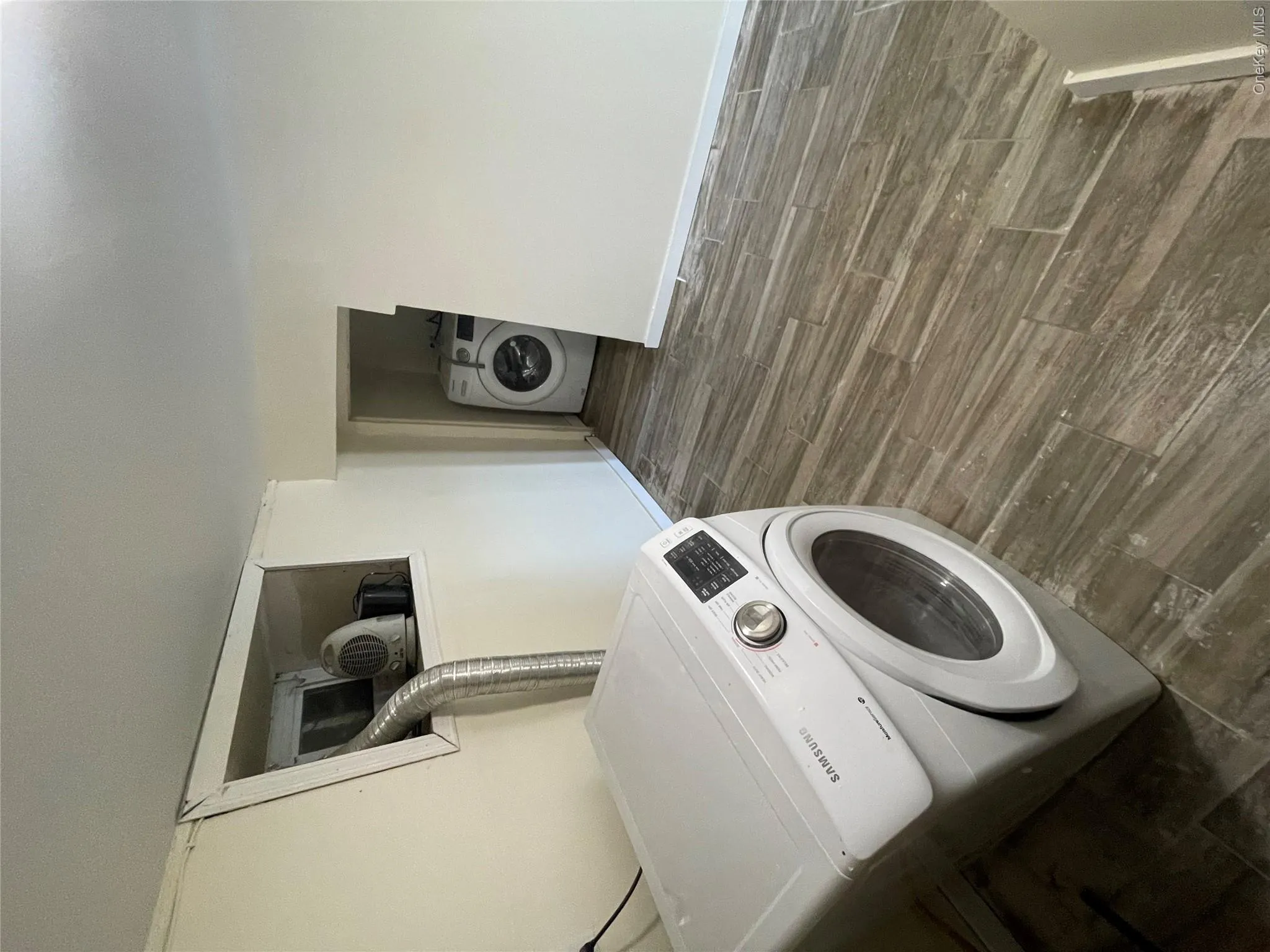 65 Palisade Avenue, Yonkers, NY, 3 Bedrooms Bedrooms, 8 Rooms Rooms,2 BathroomsBathrooms,Residential Lease,For Rent,Palisade,0,1046691 65 Palisade Avenue, Yonkers, NY, 3 Bedrooms Bedrooms, 8 Rooms Rooms,2 BathroomsBathrooms,Residential Lease,For Rent,Palisade,0,1046691
