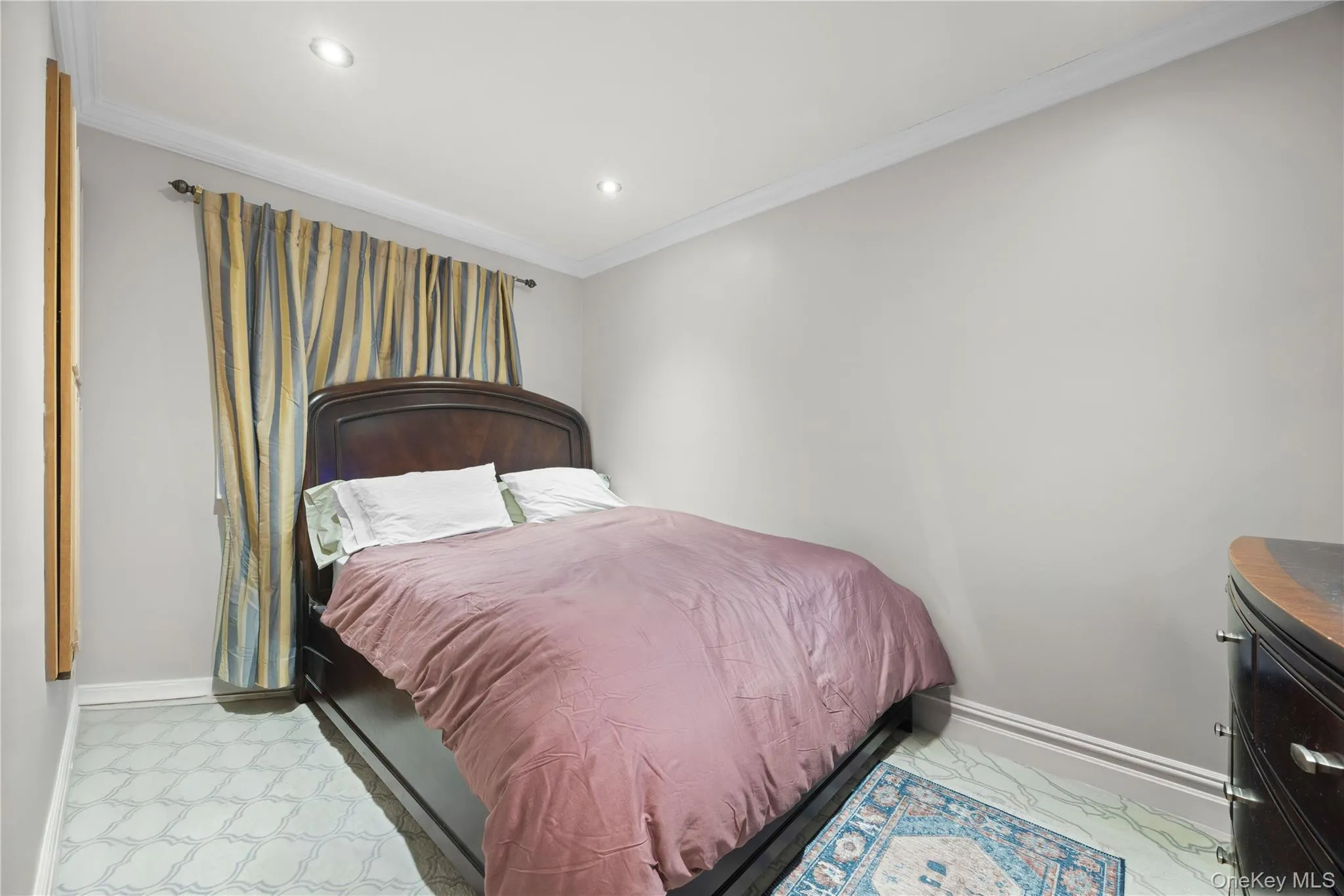 229 Ditmars Street, New York, NY, 3 Bedrooms Bedrooms, 8 Rooms Rooms,3 BathroomsBathrooms,Residential,For Rent,Ditmars,0,1046694 229 Ditmars Street, New York, NY, 3 Bedrooms Bedrooms, 8 Rooms Rooms,3 BathroomsBathrooms,Residential,For Rent,Ditmars,0,1046694