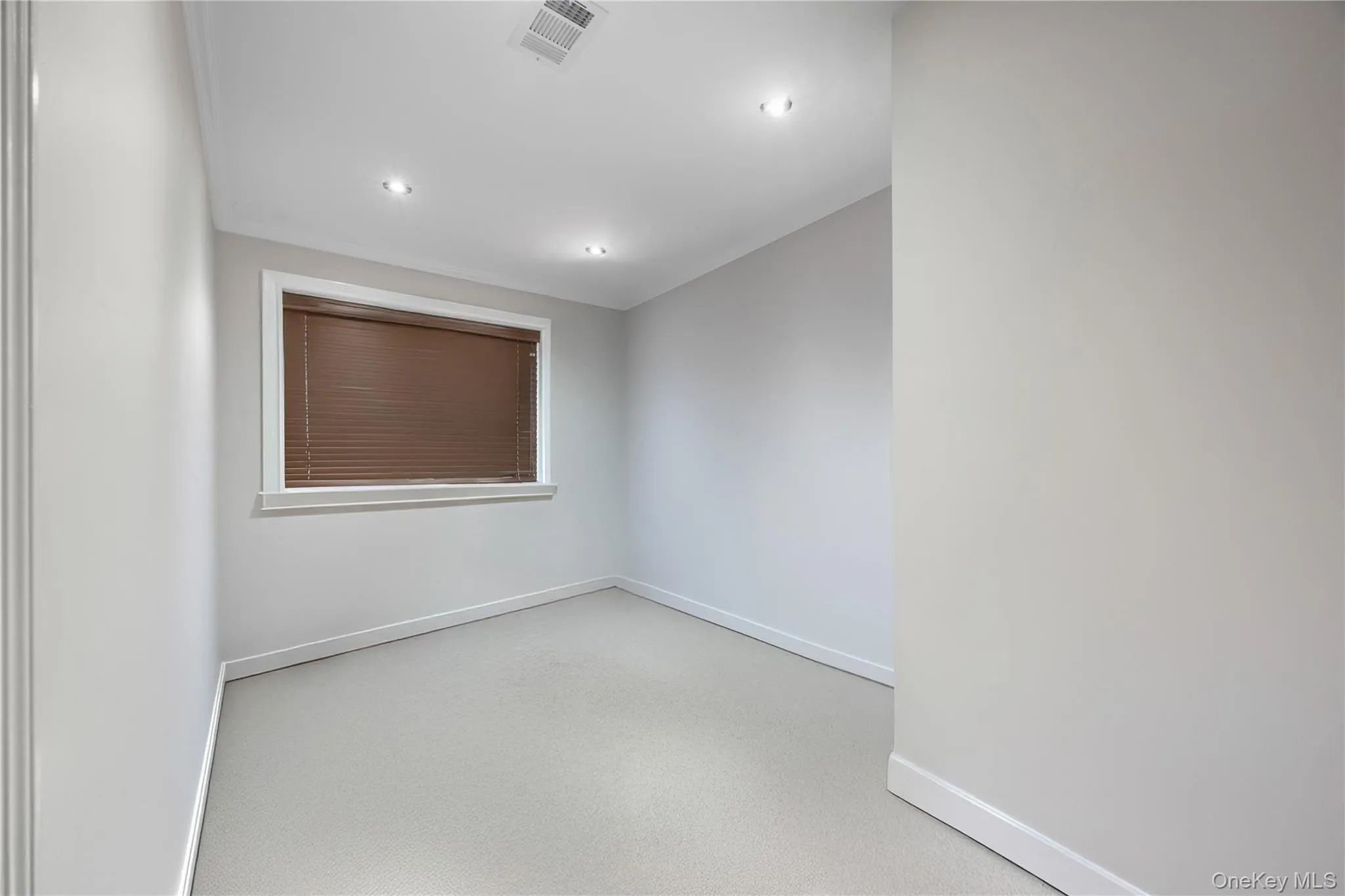 229 Ditmars Street, New York, NY, 3 Bedrooms Bedrooms, 8 Rooms Rooms,3 BathroomsBathrooms,Residential,For Rent,Ditmars,0,1046694 229 Ditmars Street, New York, NY, 3 Bedrooms Bedrooms, 8 Rooms Rooms,3 BathroomsBathrooms,Residential,For Rent,Ditmars,0,1046694