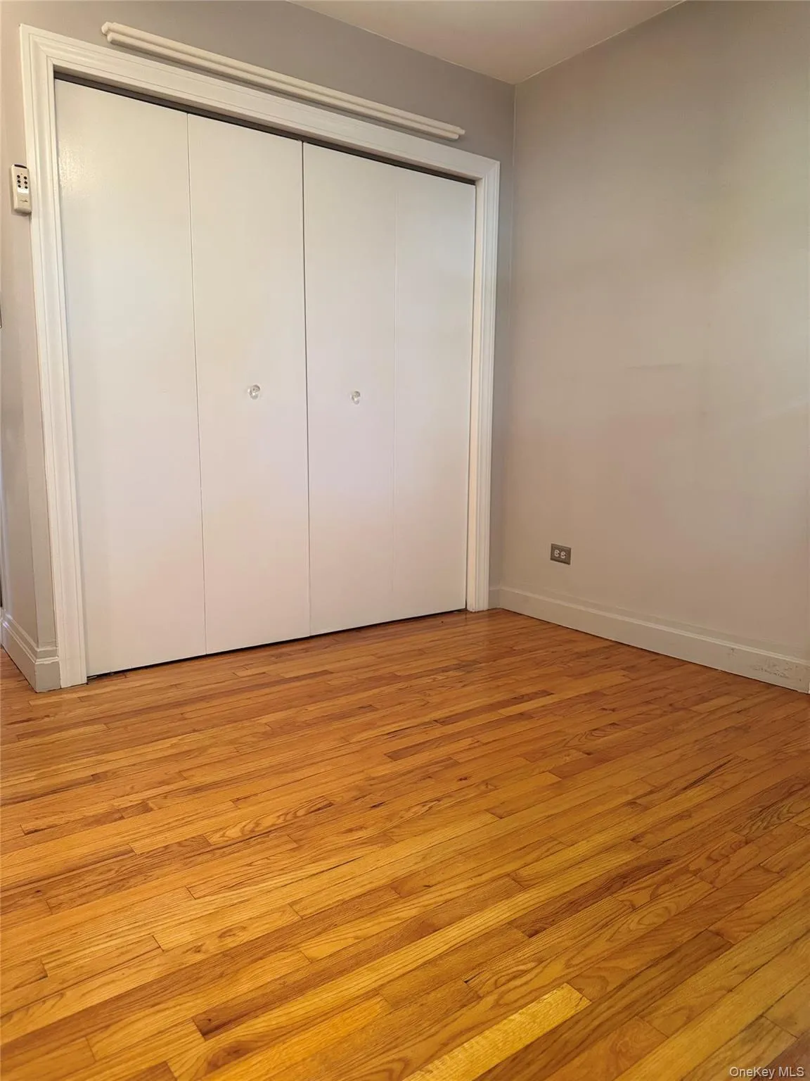 5629 Sylvan Avenue, New York, NY, 3 Bedrooms Bedrooms, 6 Rooms Rooms,1 BathroomBathrooms,Residential Lease,For Rent,Sylvan,0,1046698 5629 Sylvan Avenue, New York, NY, 3 Bedrooms Bedrooms, 6 Rooms Rooms,1 BathroomBathrooms,Residential Lease,For Rent,Sylvan,0,1046698