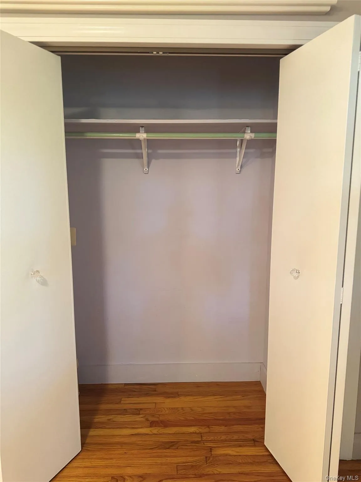 5629 Sylvan Avenue, New York, NY, 3 Bedrooms Bedrooms, 6 Rooms Rooms,1 BathroomBathrooms,Residential Lease,For Rent,Sylvan,0,1046698 5629 Sylvan Avenue, New York, NY, 3 Bedrooms Bedrooms, 6 Rooms Rooms,1 BathroomBathrooms,Residential Lease,For Rent,Sylvan,0,1046698