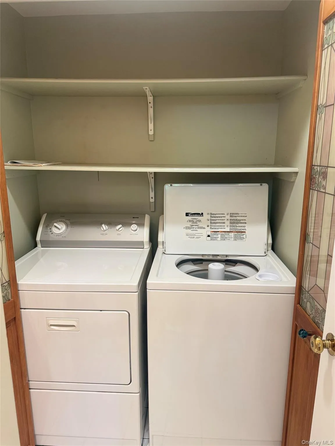 5629 Sylvan Avenue, New York, NY, 3 Bedrooms Bedrooms, 6 Rooms Rooms,1 BathroomBathrooms,Residential Lease,For Rent,Sylvan,0,1046698 5629 Sylvan Avenue, New York, NY, 3 Bedrooms Bedrooms, 6 Rooms Rooms,1 BathroomBathrooms,Residential Lease,For Rent,Sylvan,0,1046698