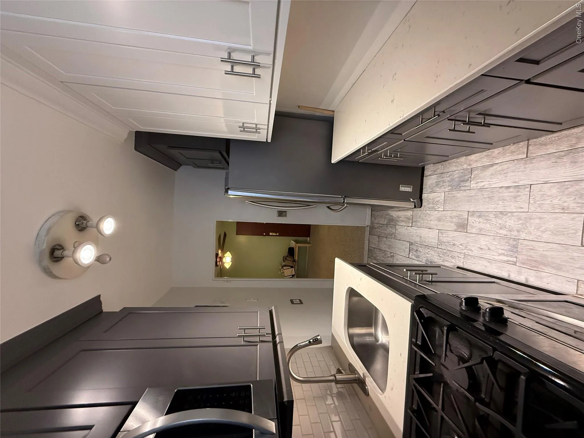 765 Bronx River, Yonkers, NY, 1 Bedroom Bedrooms, 3 Rooms Rooms,1 BathroomBathrooms,Residential,For Rent,Bronx River,0,1046699 765 Bronx River, Yonkers, NY, 1 Bedroom Bedrooms, 3 Rooms Rooms,1 BathroomBathrooms,Residential,For Rent,Bronx River,0,1046699