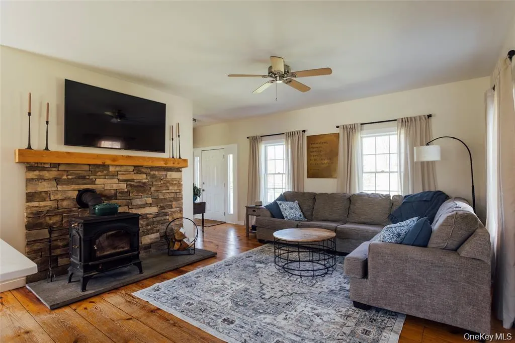 854 County Route 9, Ghent, NY, 4 Bedrooms Bedrooms, 10 Rooms Rooms,2 BathroomsBathrooms,Residential,For Rent,County Route 9,0,1046703 854 County Route 9, Ghent, NY, 4 Bedrooms Bedrooms, 10 Rooms Rooms,2 BathroomsBathrooms,Residential,For Rent,County Route 9,0,1046703