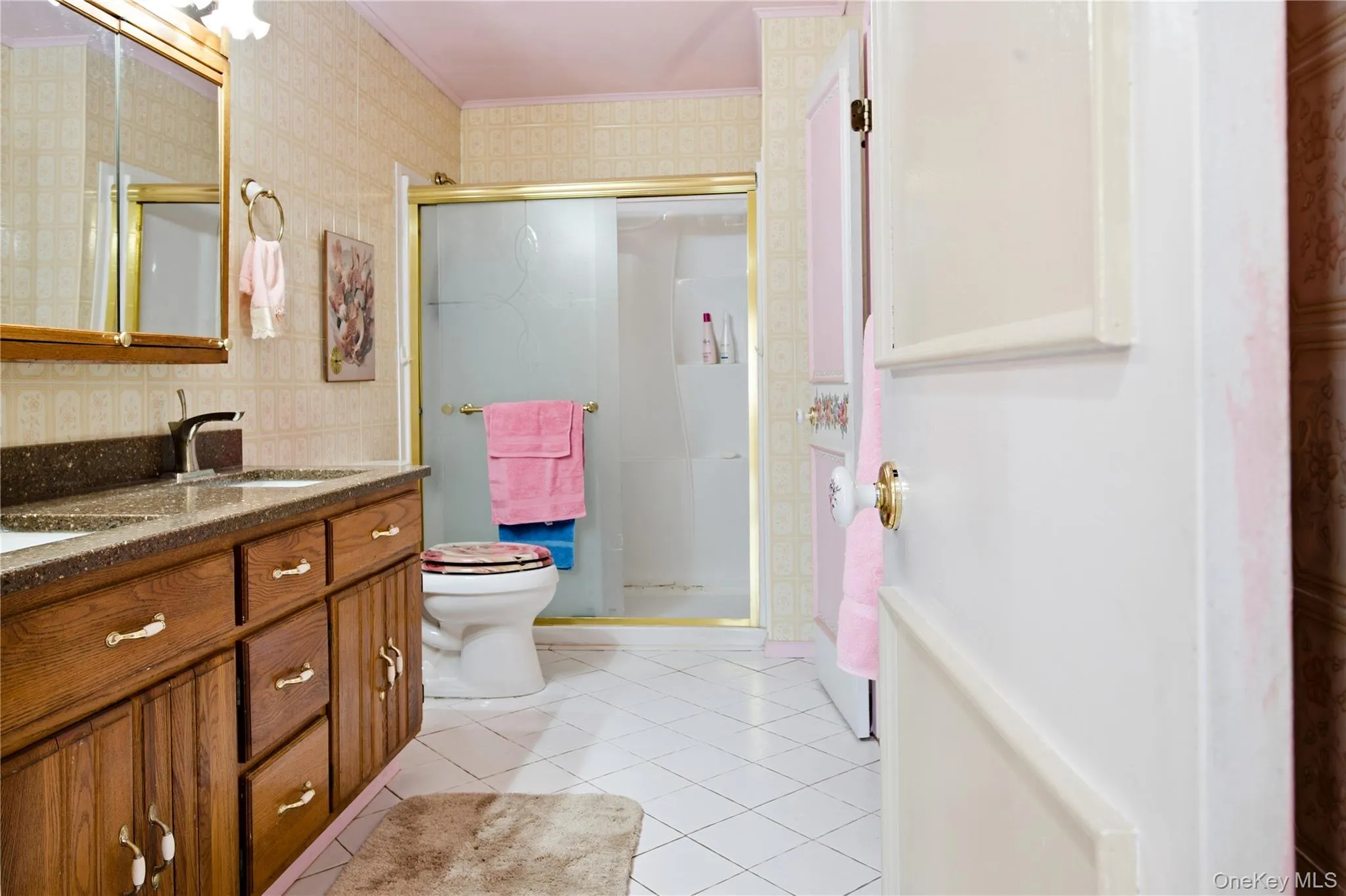 lower full bath lower full bath