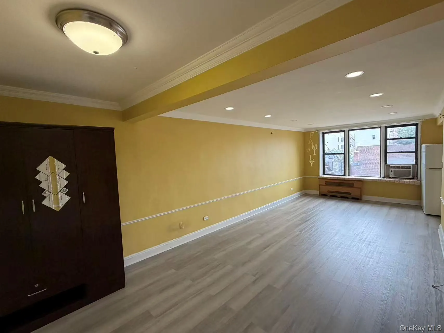 83-45 Vietor Ave, New York, NY, 2 Rooms Rooms,1 BathroomBathrooms,Residential,For Rent,Vietor Ave,0,1046710 83-45 Vietor Ave, New York, NY, 2 Rooms Rooms,1 BathroomBathrooms,Residential,For Rent,Vietor Ave,0,1046710