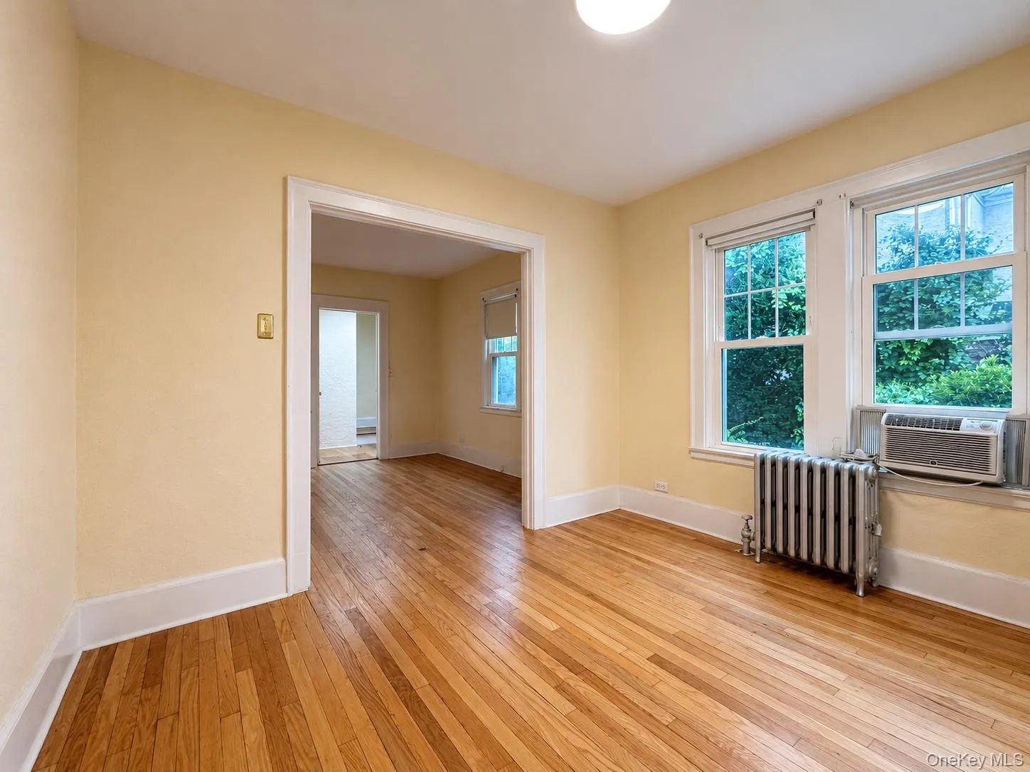 42 Crestview Street, New Rochelle, NY, 3 Bedrooms Bedrooms, 6 Rooms Rooms,1 BathroomBathrooms,Residential Lease,For Rent,Crestview,0,1046713 42 Crestview Street, New Rochelle, NY, 3 Bedrooms Bedrooms, 6 Rooms Rooms,1 BathroomBathrooms,Residential Lease,For Rent,Crestview,0,1046713