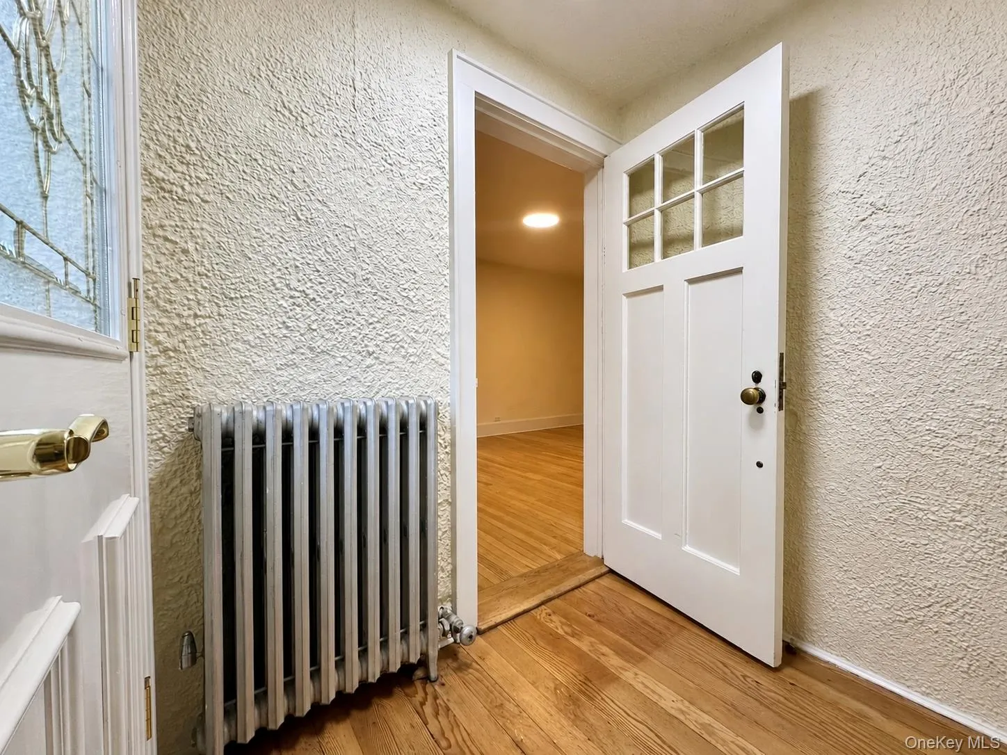 42 Crestview Street, New Rochelle, NY, 3 Bedrooms Bedrooms, 6 Rooms Rooms,1 BathroomBathrooms,Residential Lease,For Rent,Crestview,0,1046713 42 Crestview Street, New Rochelle, NY, 3 Bedrooms Bedrooms, 6 Rooms Rooms,1 BathroomBathrooms,Residential Lease,For Rent,Crestview,0,1046713