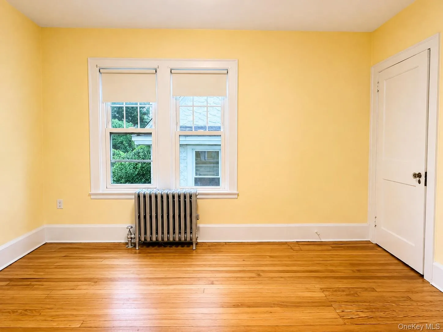 42 Crestview Street, New Rochelle, NY, 3 Bedrooms Bedrooms, 6 Rooms Rooms,1 BathroomBathrooms,Residential Lease,For Rent,Crestview,0,1046713 42 Crestview Street, New Rochelle, NY, 3 Bedrooms Bedrooms, 6 Rooms Rooms,1 BathroomBathrooms,Residential Lease,For Rent,Crestview,0,1046713