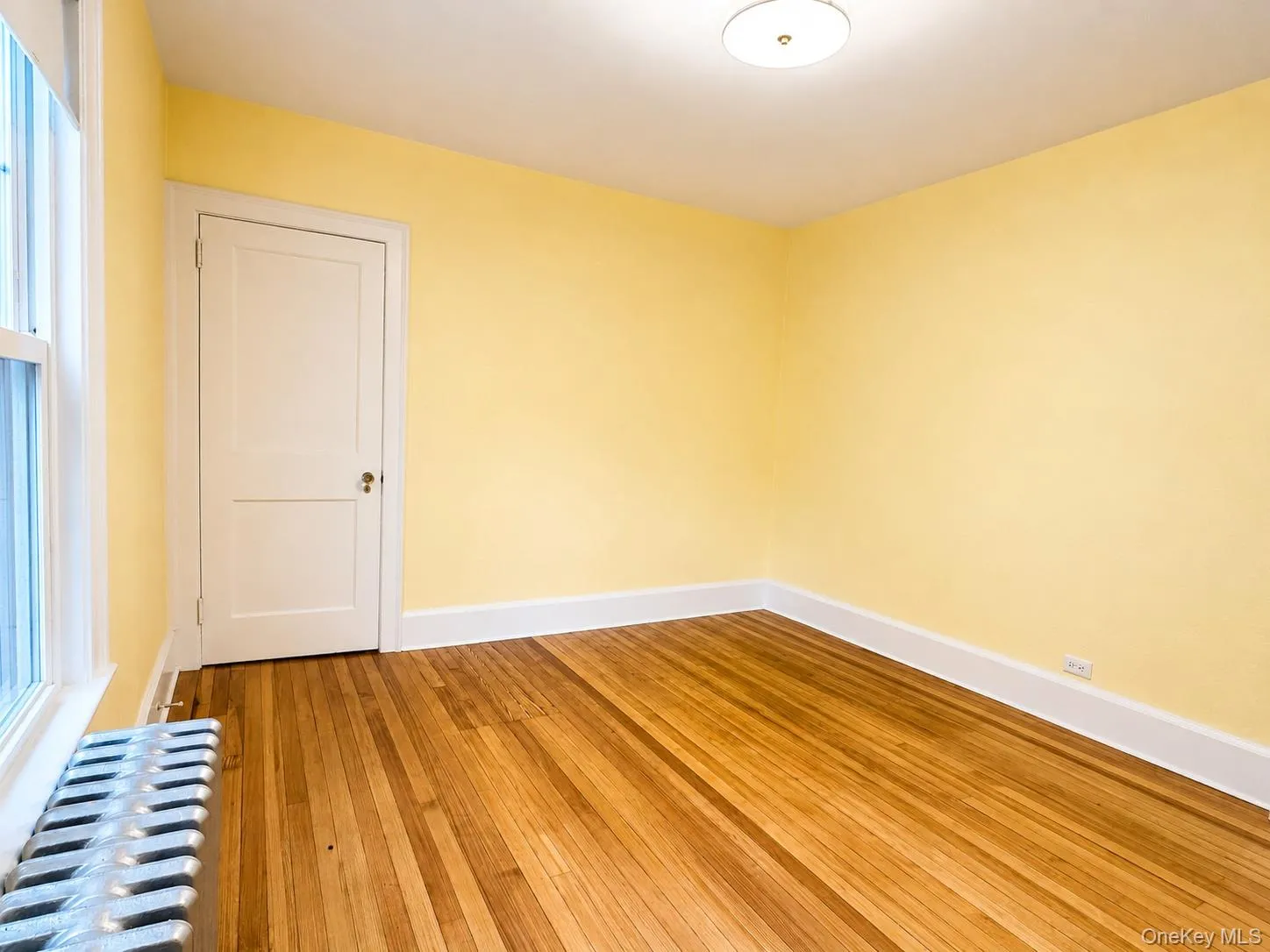 42 Crestview Street, New Rochelle, NY, 3 Bedrooms Bedrooms, 6 Rooms Rooms,1 BathroomBathrooms,Residential Lease,For Rent,Crestview,0,1046713 42 Crestview Street, New Rochelle, NY, 3 Bedrooms Bedrooms, 6 Rooms Rooms,1 BathroomBathrooms,Residential Lease,For Rent,Crestview,0,1046713