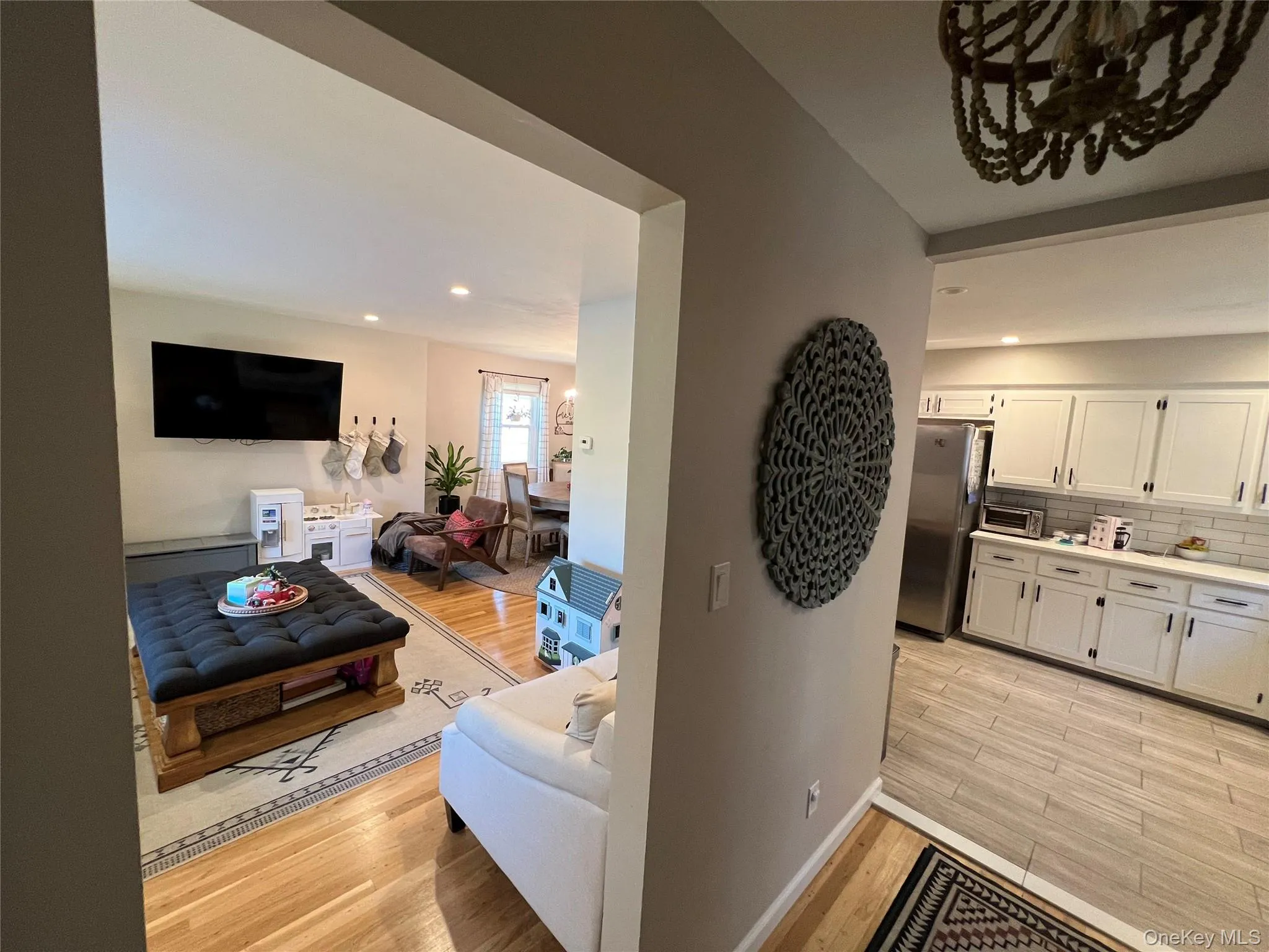 31 Roosevelt Place, Hempstead, NY, 3 Bedrooms Bedrooms, 7 Rooms Rooms,1 BathroomBathrooms,Residential Lease,For Rent,Roosevelt,0,1046715 31 Roosevelt Place, Hempstead, NY, 3 Bedrooms Bedrooms, 7 Rooms Rooms,1 BathroomBathrooms,Residential Lease,For Rent,Roosevelt,0,1046715