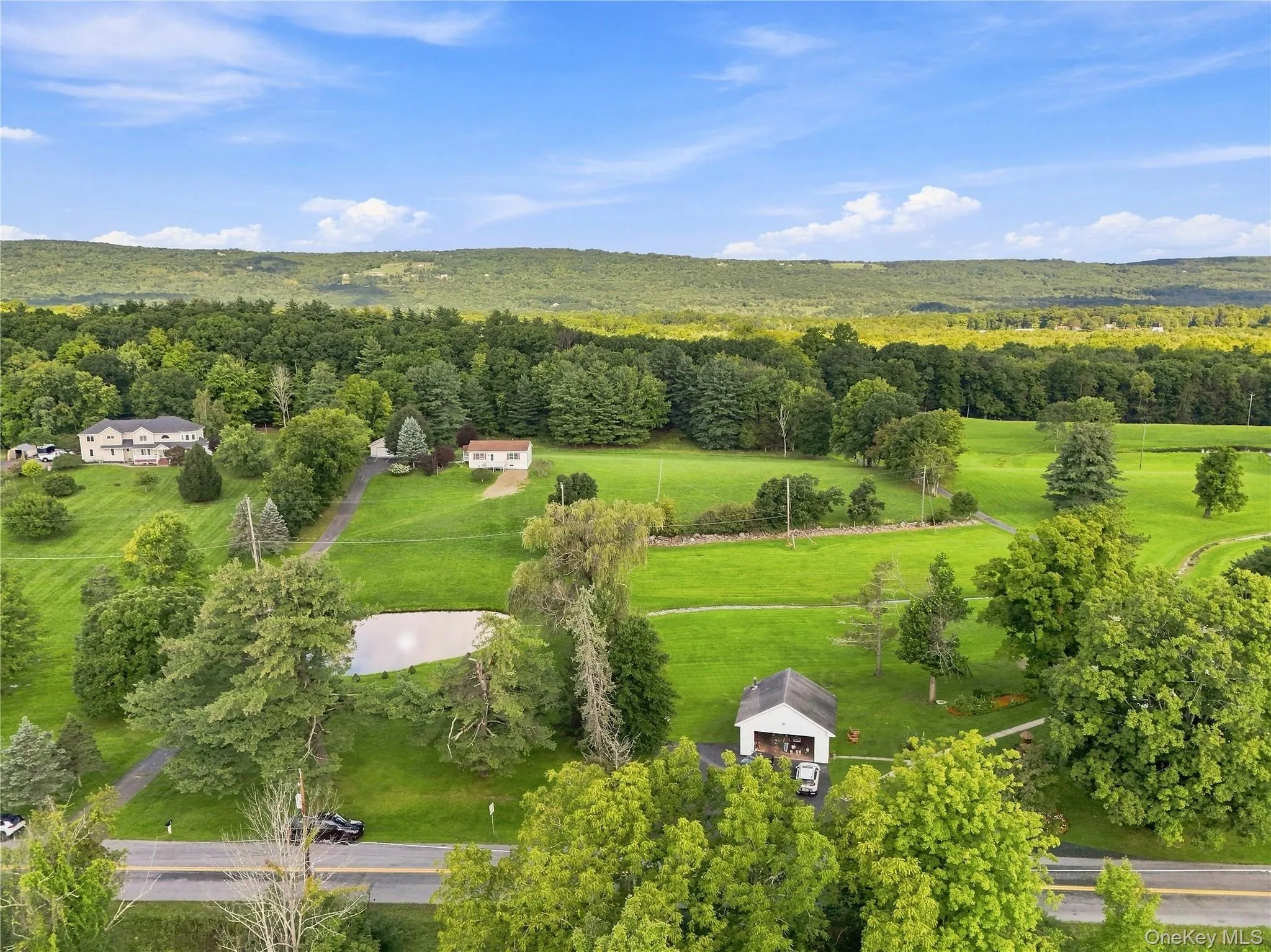 243 Howells Turnpike, Middletown, NY, 2 Bedrooms Bedrooms, 6 Rooms Rooms,1 BathroomBathrooms,Residential,For Rent,Howells,0,1046716 243 Howells Turnpike, Middletown, NY, 2 Bedrooms Bedrooms, 6 Rooms Rooms,1 BathroomBathrooms,Residential,For Rent,Howells,0,1046716