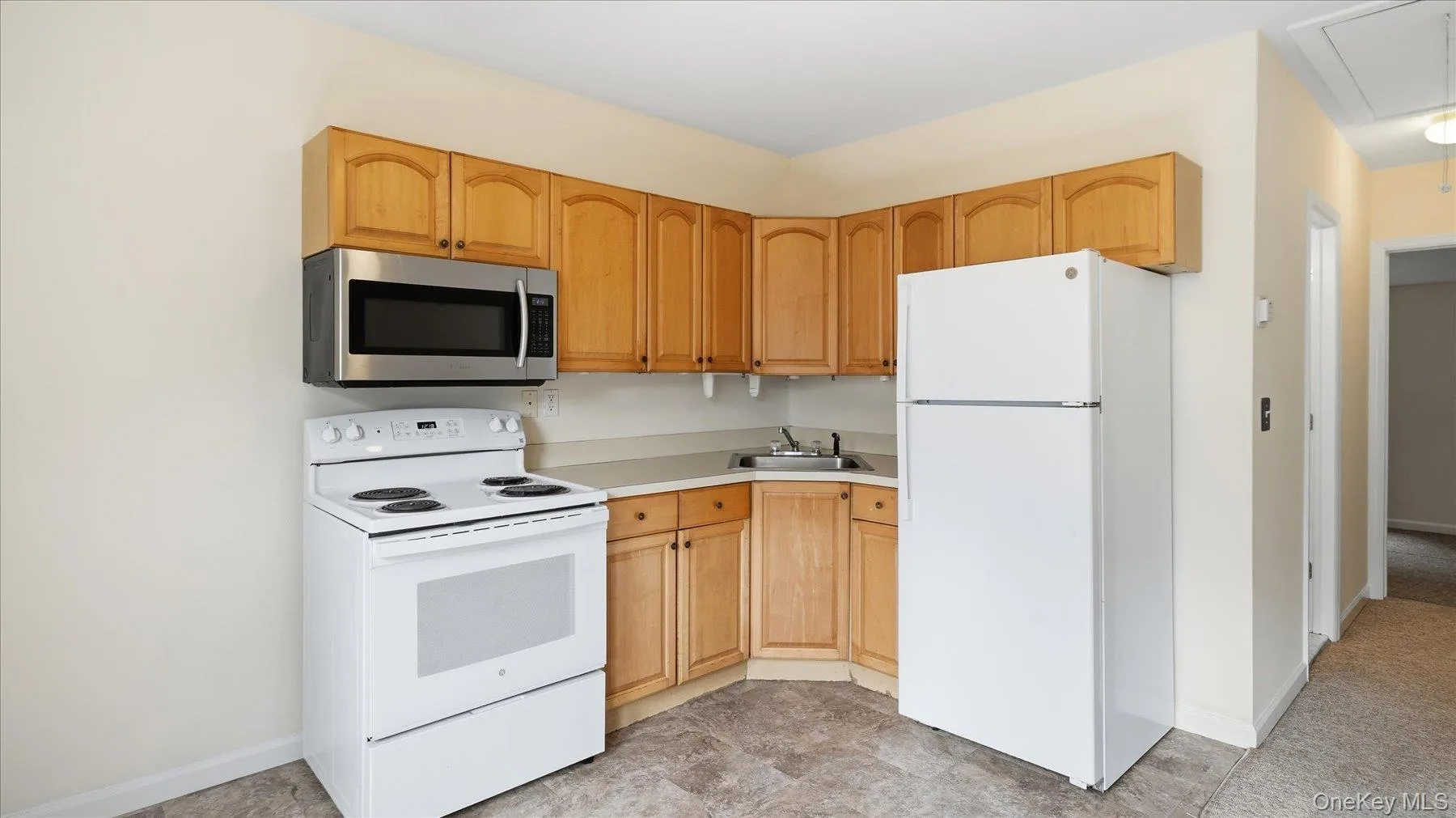 455 Moriches Road, Smithtown, NY, 2 Bedrooms Bedrooms, 4 Rooms Rooms,1 BathroomBathrooms,Residential Lease,For Rent,Moriches,0,1046717 455 Moriches Road, Smithtown, NY, 2 Bedrooms Bedrooms, 4 Rooms Rooms,1 BathroomBathrooms,Residential Lease,For Rent,Moriches,0,1046717