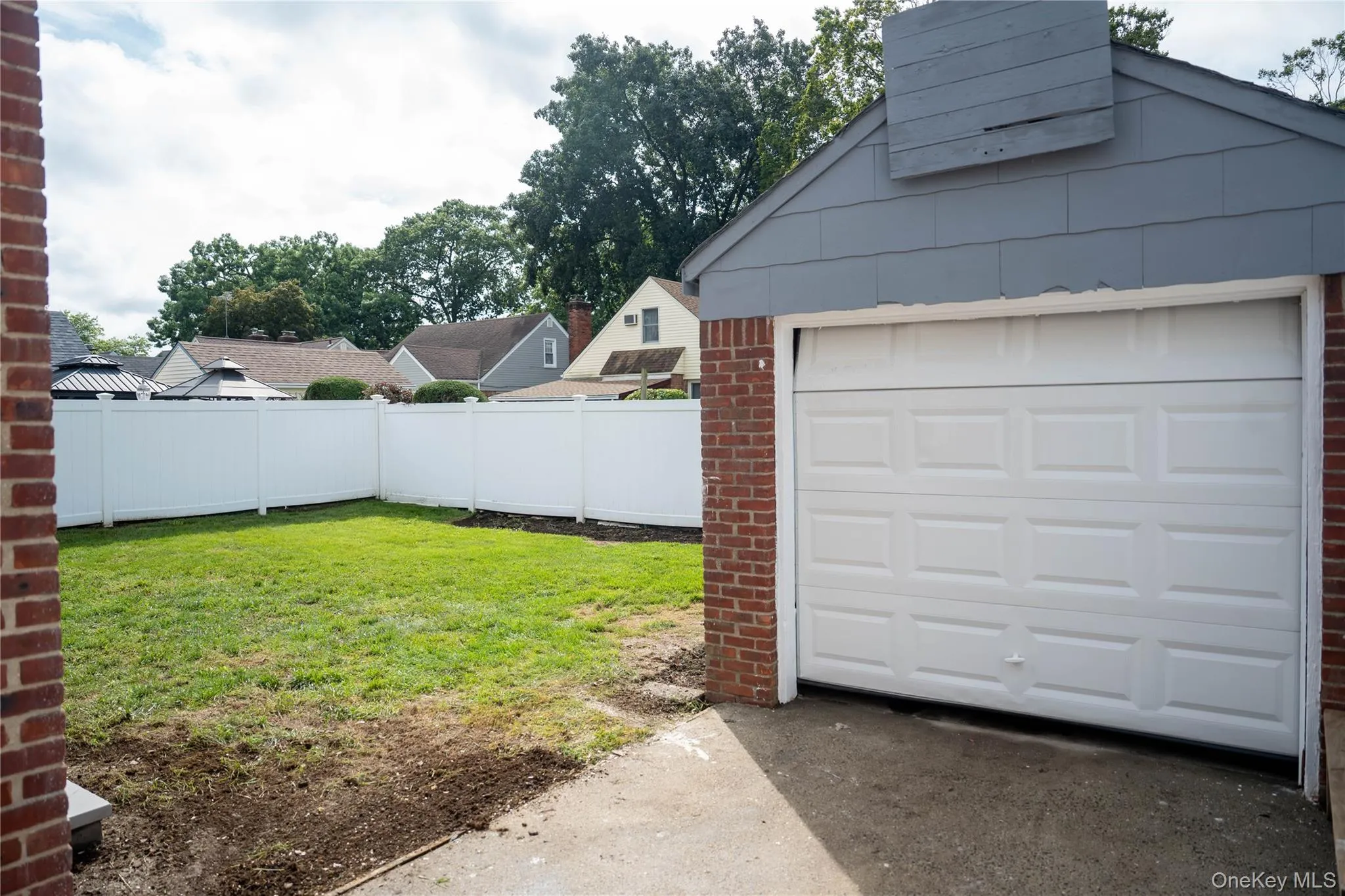 586 Stratford Road, Hempstead, NY, 4 Bedrooms Bedrooms, 8 Rooms Rooms,3 BathroomsBathrooms,Residential,For Rent,Stratford,0,1046719 586 Stratford Road, Hempstead, NY, 4 Bedrooms Bedrooms, 8 Rooms Rooms,3 BathroomsBathrooms,Residential,For Rent,Stratford,0,1046719