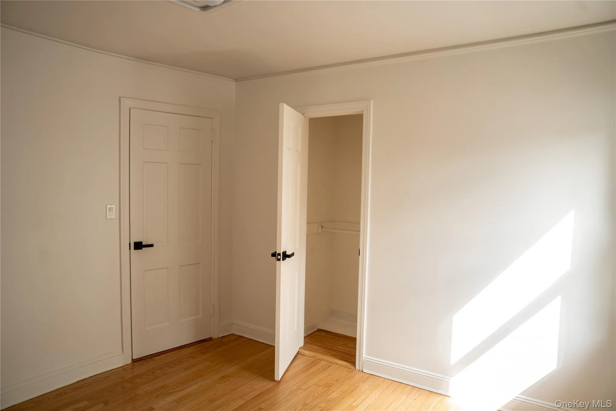 586 Stratford Road, Hempstead, NY, 4 Bedrooms Bedrooms, 8 Rooms Rooms,3 BathroomsBathrooms,Residential,For Rent,Stratford,0,1046719 586 Stratford Road, Hempstead, NY, 4 Bedrooms Bedrooms, 8 Rooms Rooms,3 BathroomsBathrooms,Residential,For Rent,Stratford,0,1046719