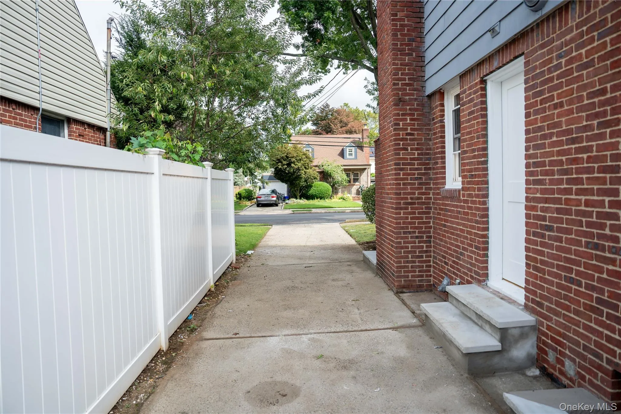 586 Stratford Road, Hempstead, NY, 4 Bedrooms Bedrooms, 8 Rooms Rooms,3 BathroomsBathrooms,Residential,For Rent,Stratford,0,1046719 586 Stratford Road, Hempstead, NY, 4 Bedrooms Bedrooms, 8 Rooms Rooms,3 BathroomsBathrooms,Residential,For Rent,Stratford,0,1046719