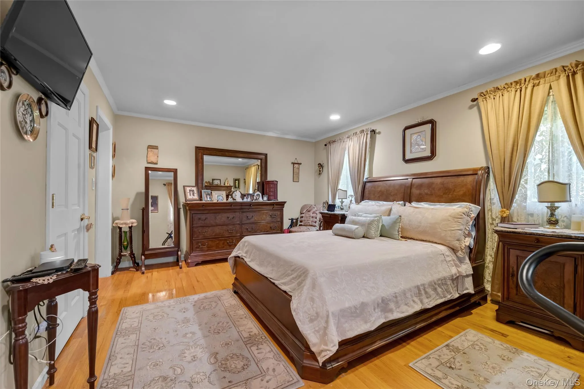 936 Stratford Court, Hempstead, NY, 4 Bedrooms Bedrooms, 7 Rooms Rooms,2 BathroomsBathrooms,Residential,For Rent,Stratford,0,1046722 936 Stratford Court, Hempstead, NY, 4 Bedrooms Bedrooms, 7 Rooms Rooms,2 BathroomsBathrooms,Residential,For Rent,Stratford,0,1046722